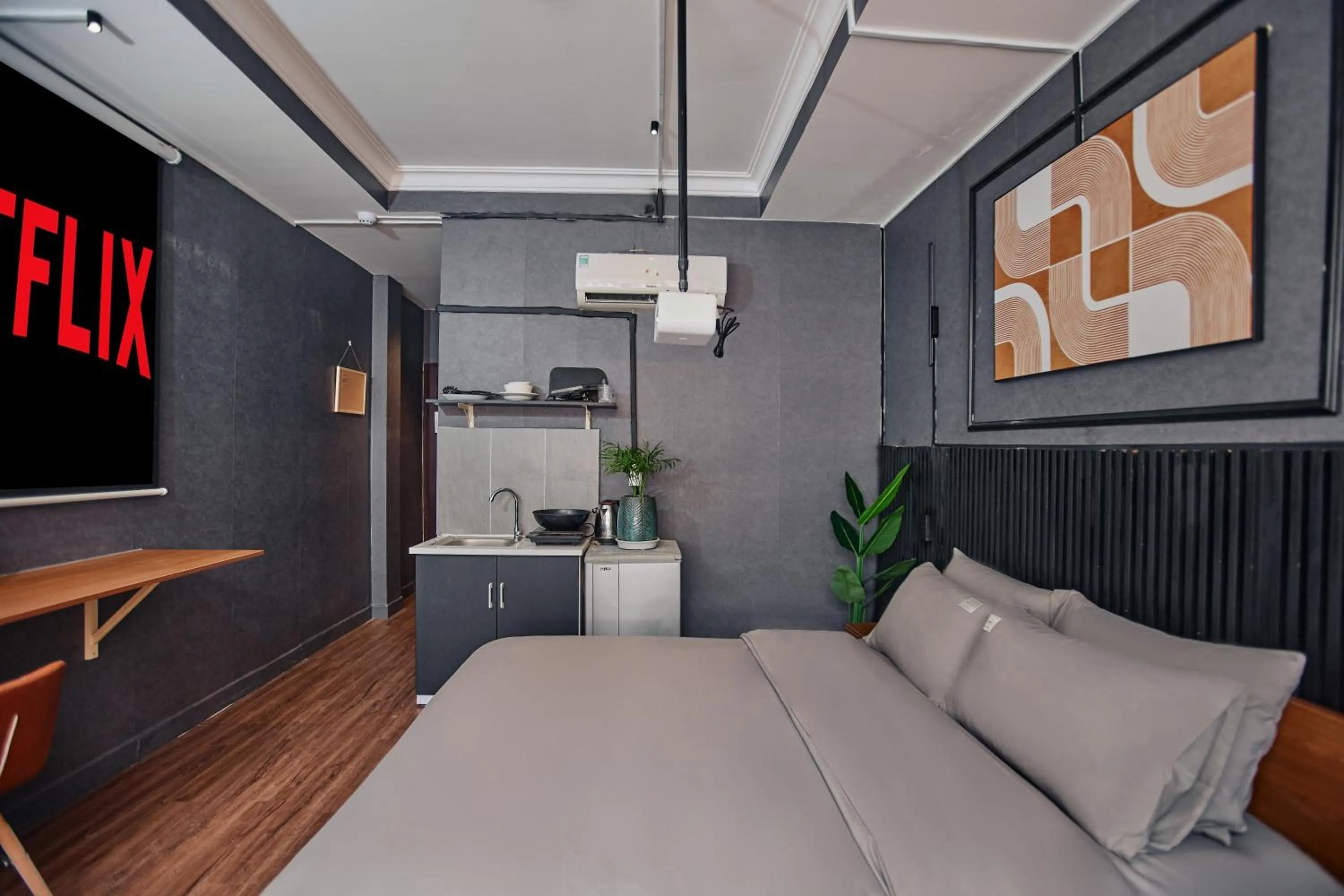 Bed in MG Rosé Boutique Hotel