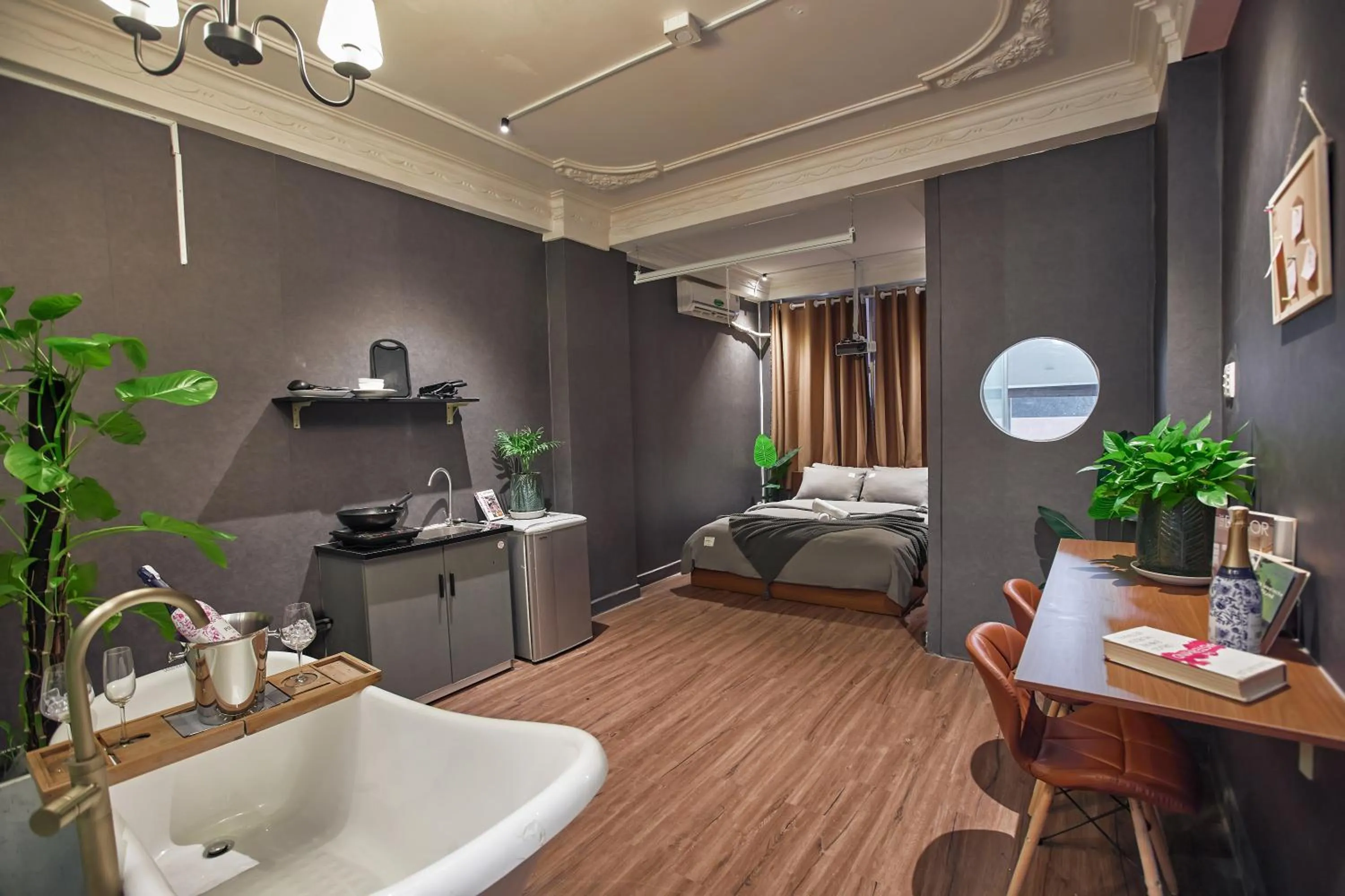 Bed in MG Rosé Boutique Hotel