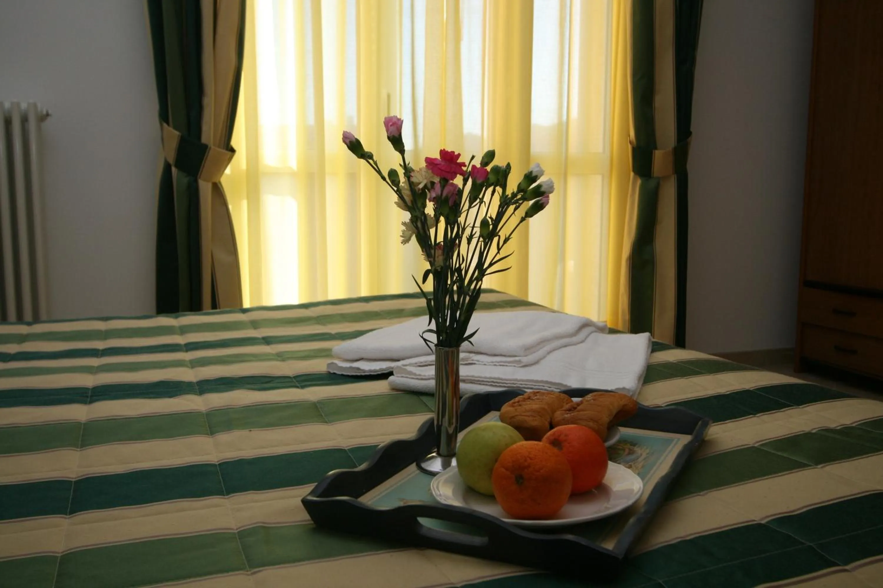 Bed in Albergo Villa Ada