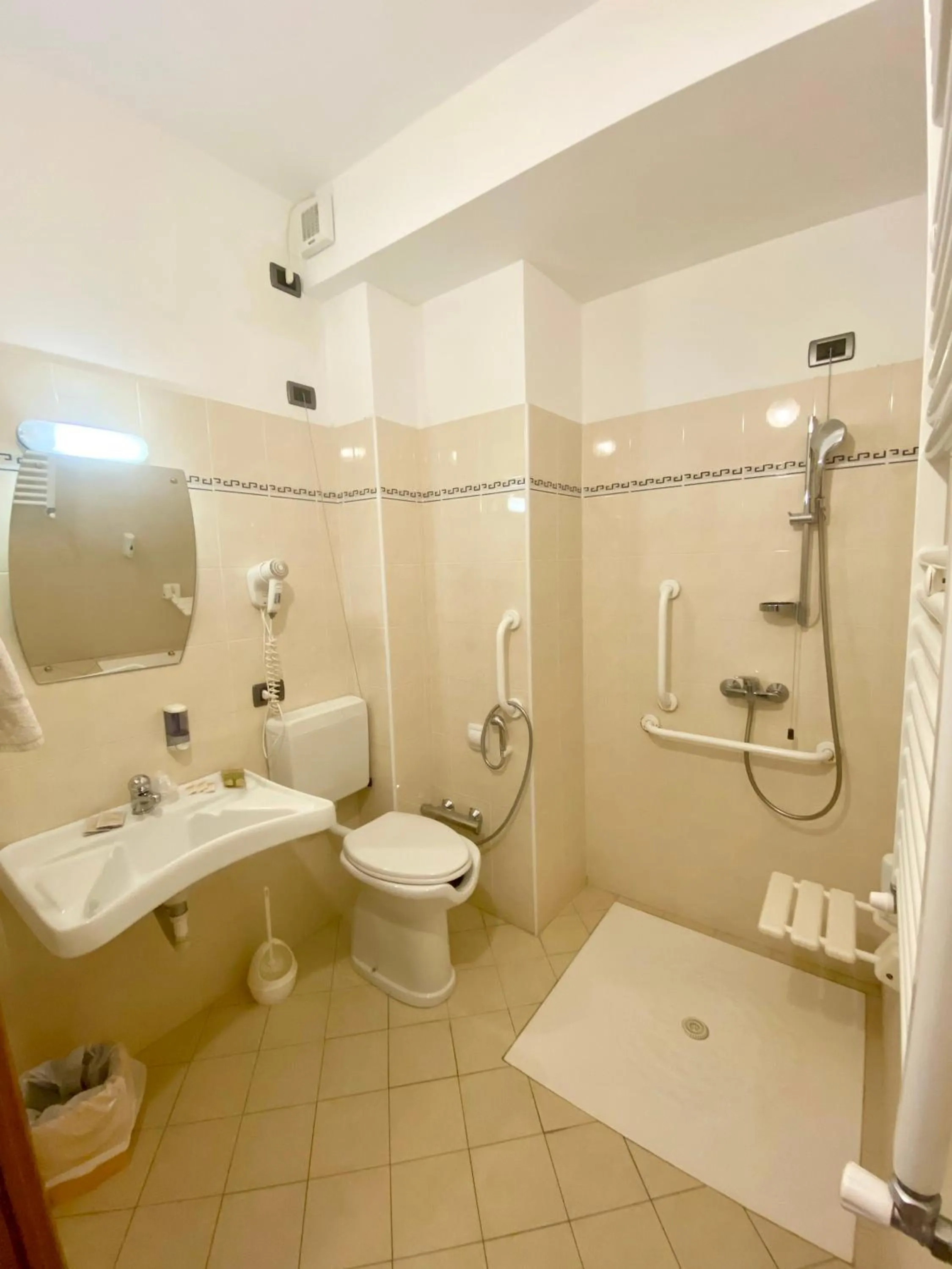 Facility for disabled guests in Albergo Villa Ada