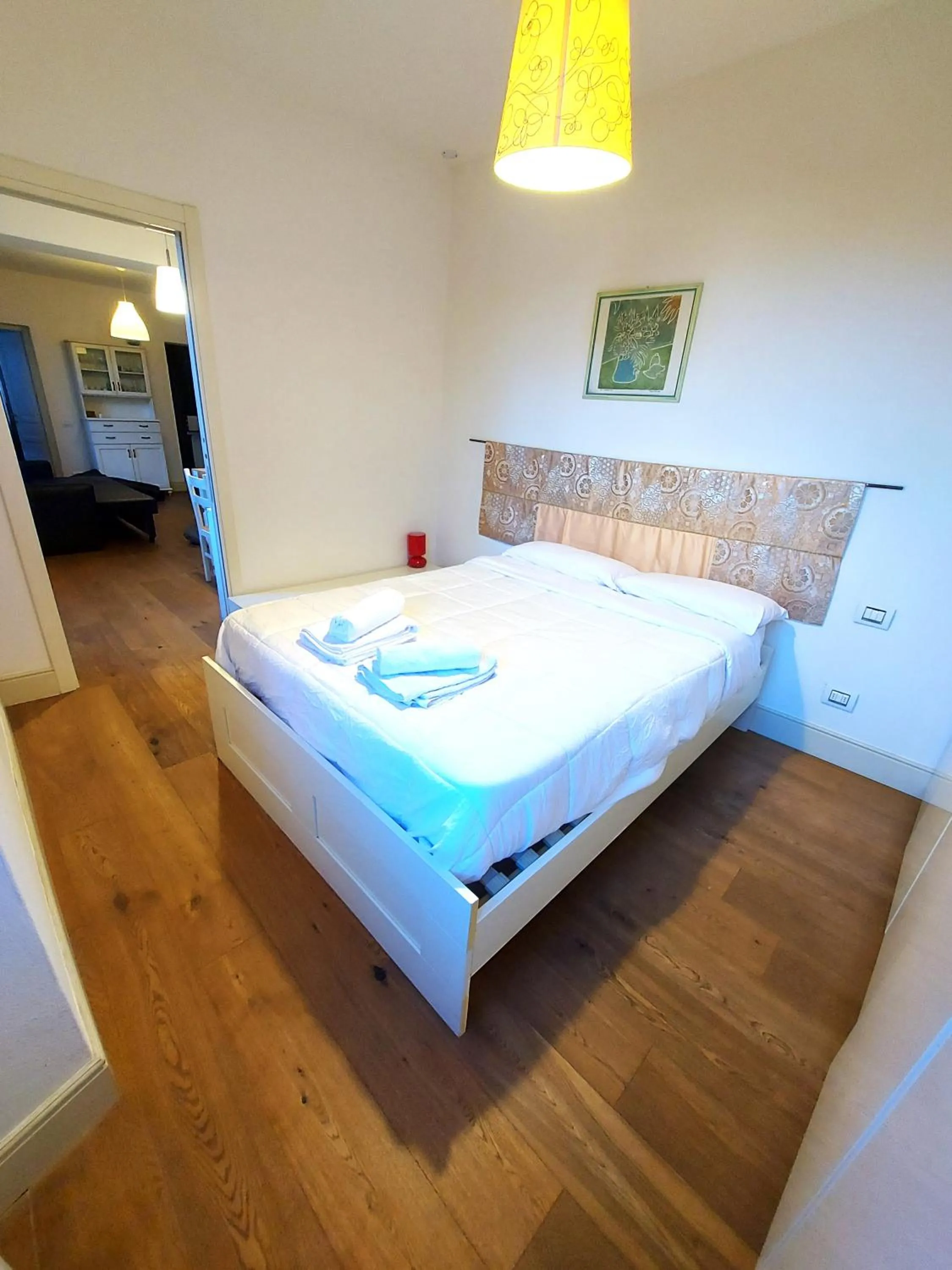 Leone Apartment