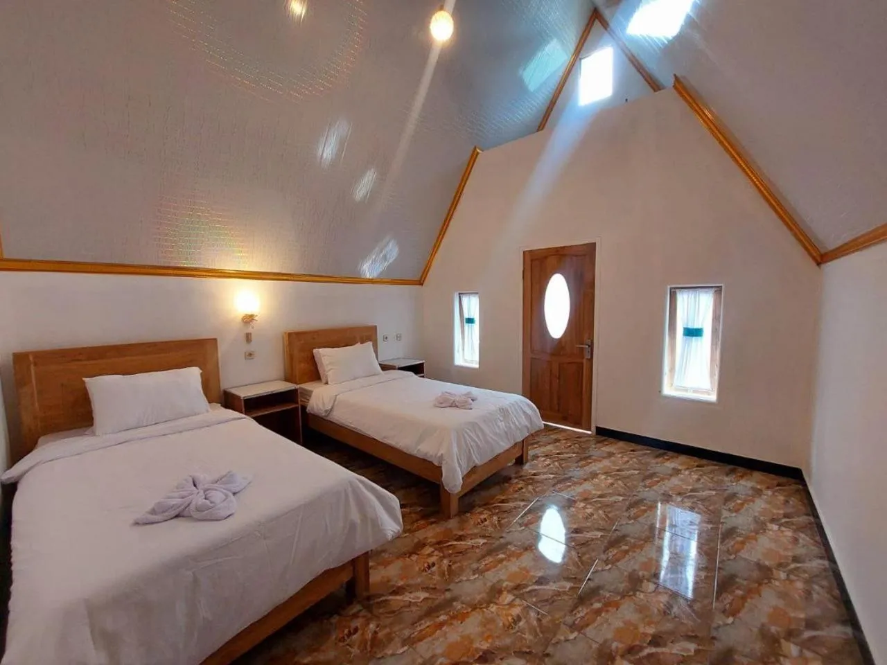 Bed in Yanto Cottages