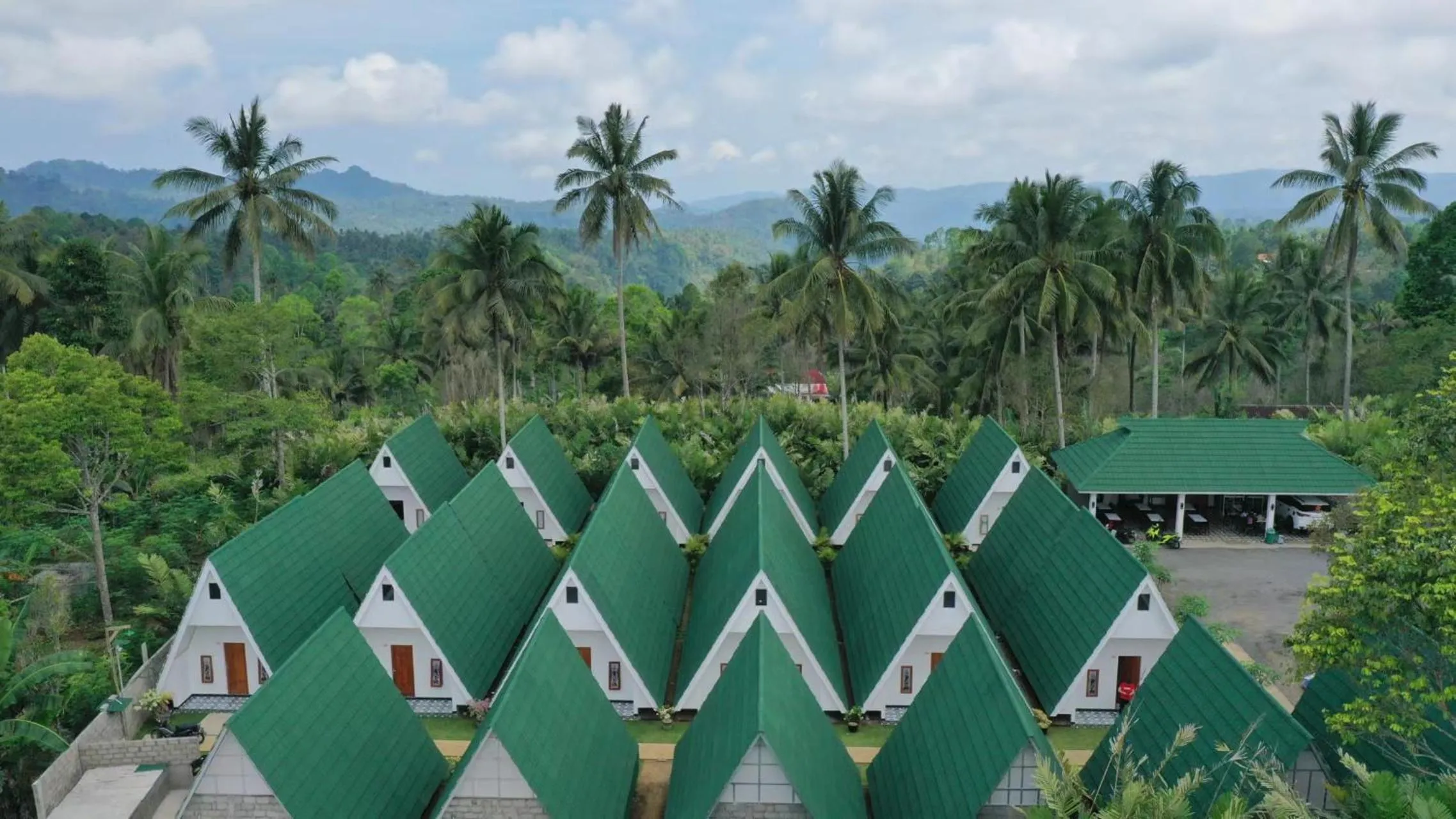 Yanto Cottages