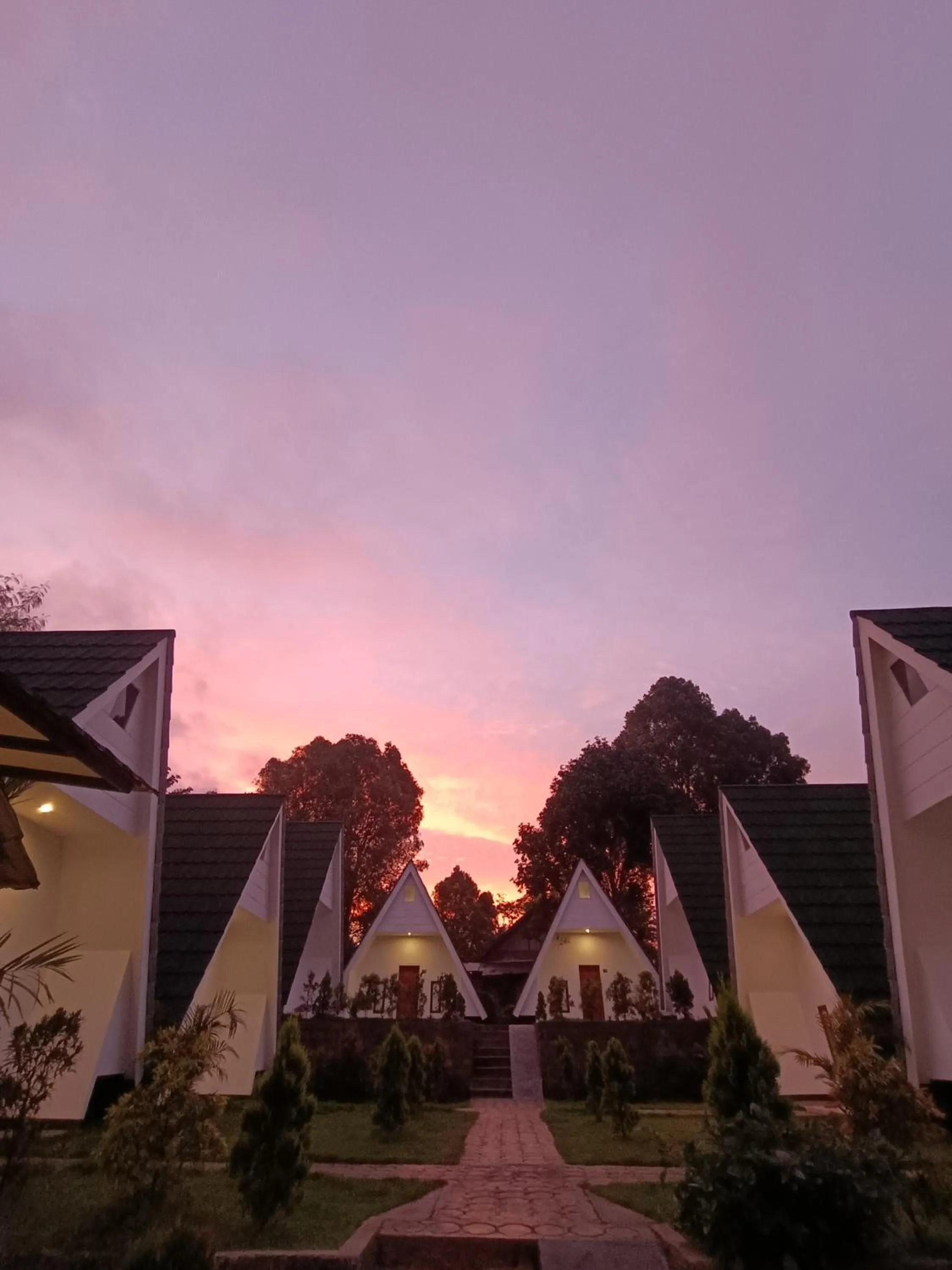 Yanto Cottages