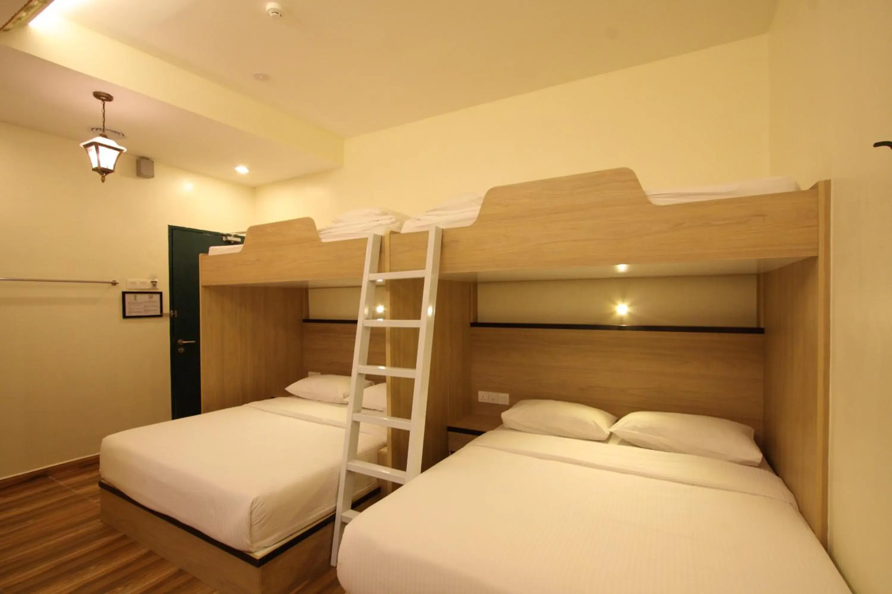 Photo of the whole room, Bed in Shamrock Guest House II Photo of the whole room, Bed in Shamrock Guest House II