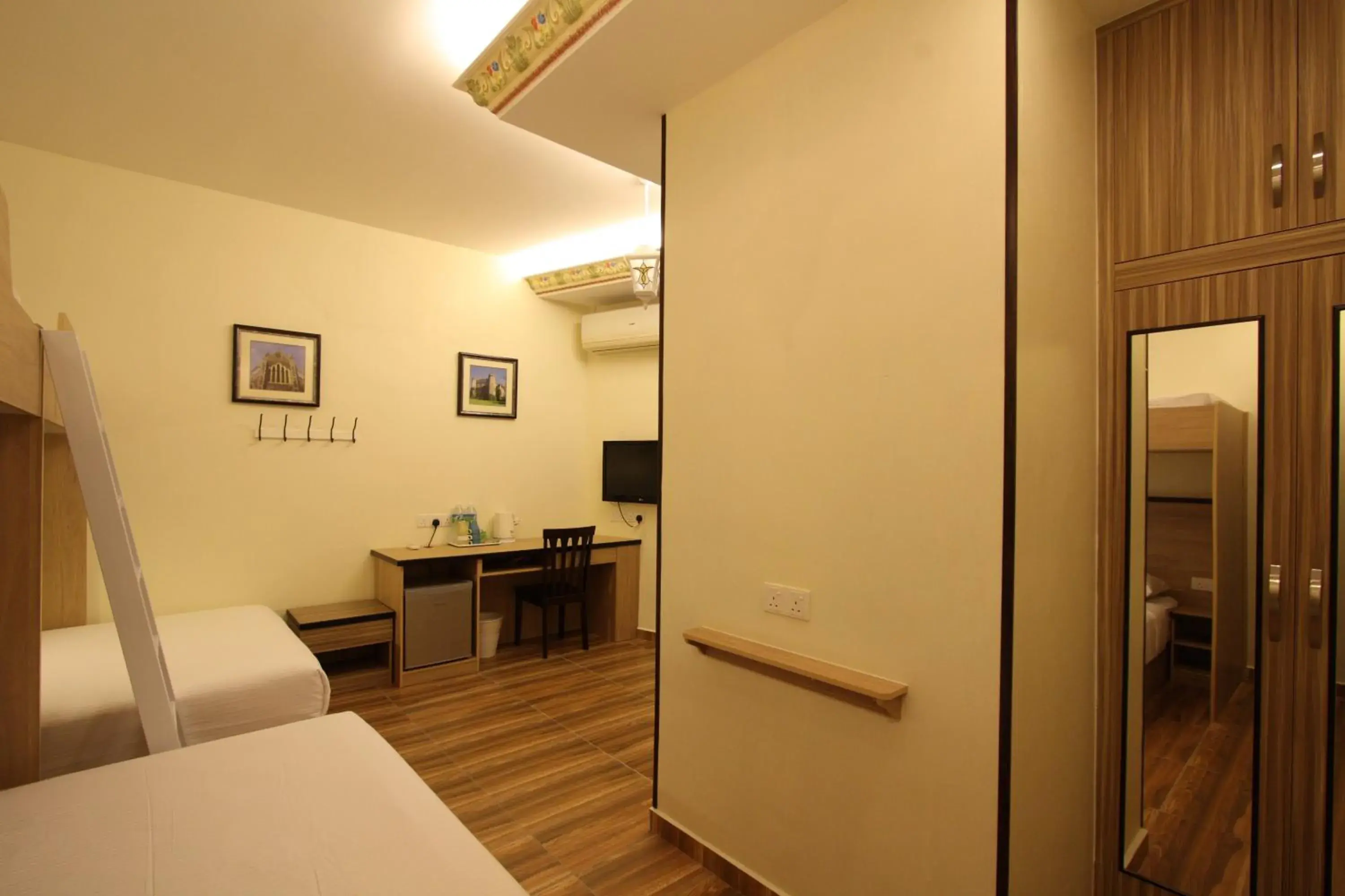 Photo of the whole room in Shamrock Guest House II Photo of the whole room in Shamrock Guest House II