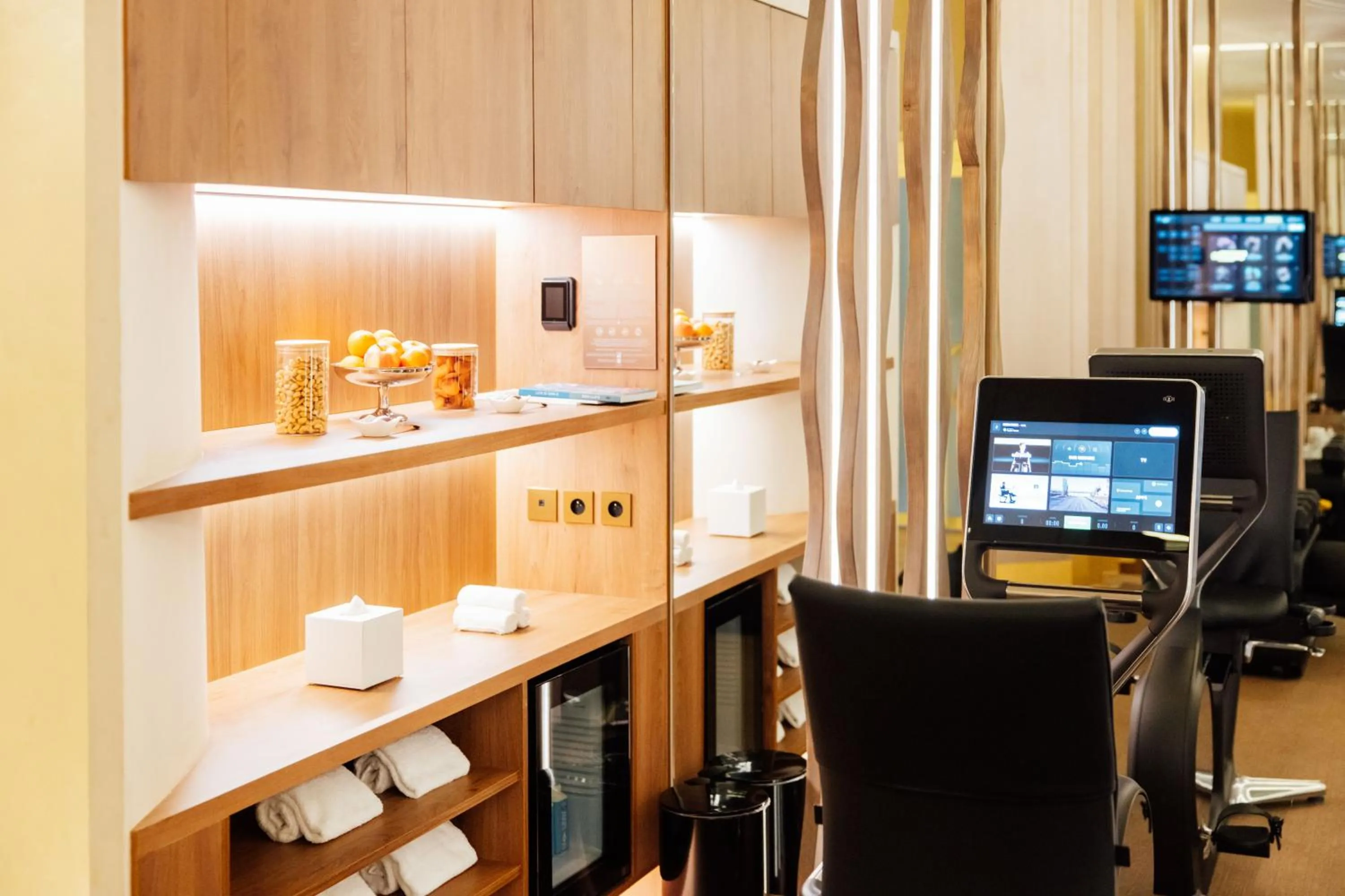 Fitness centre/facilities in Maison Barrière Vendôme