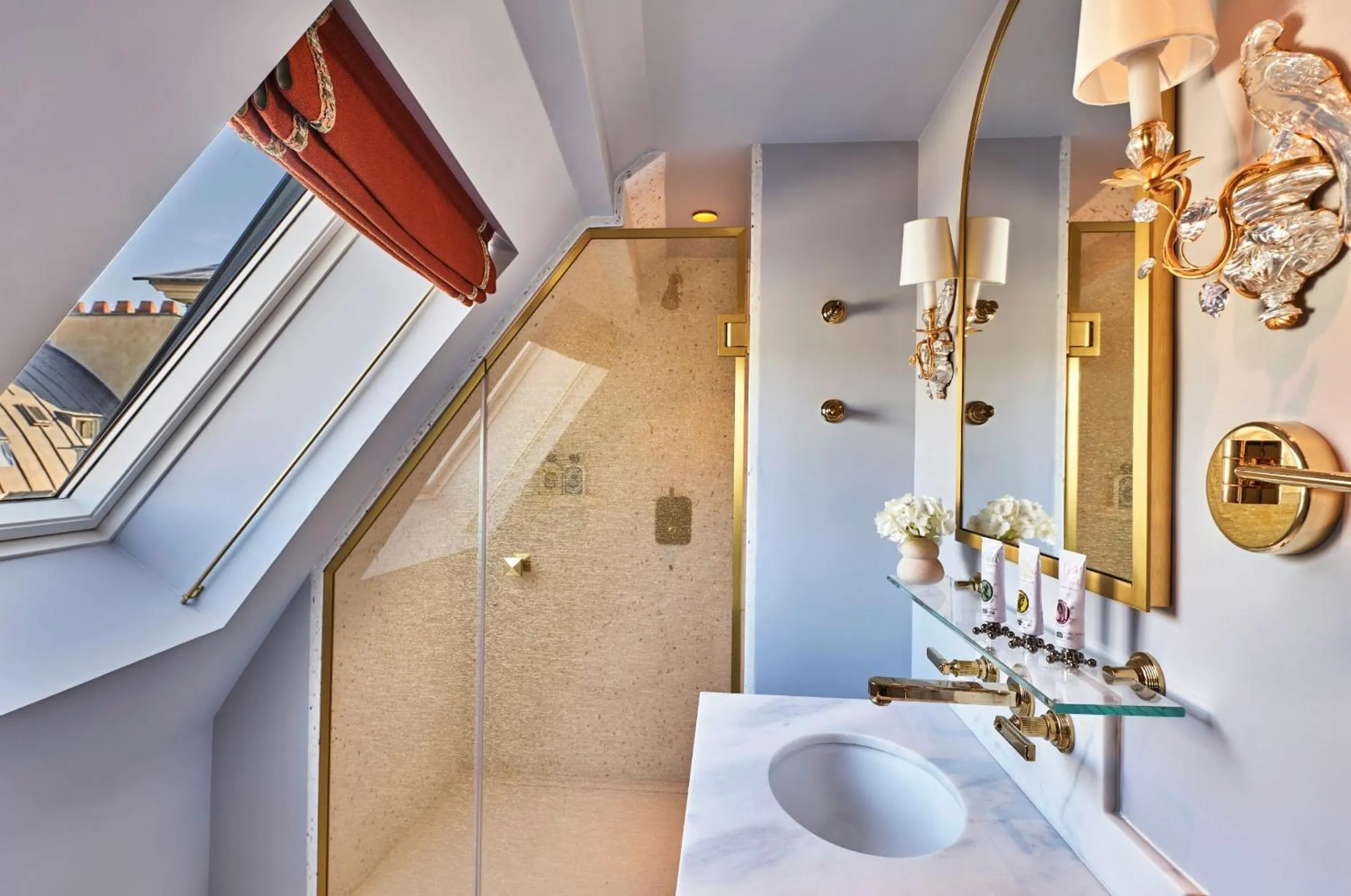 Bathroom in Maison Barrière Vendôme