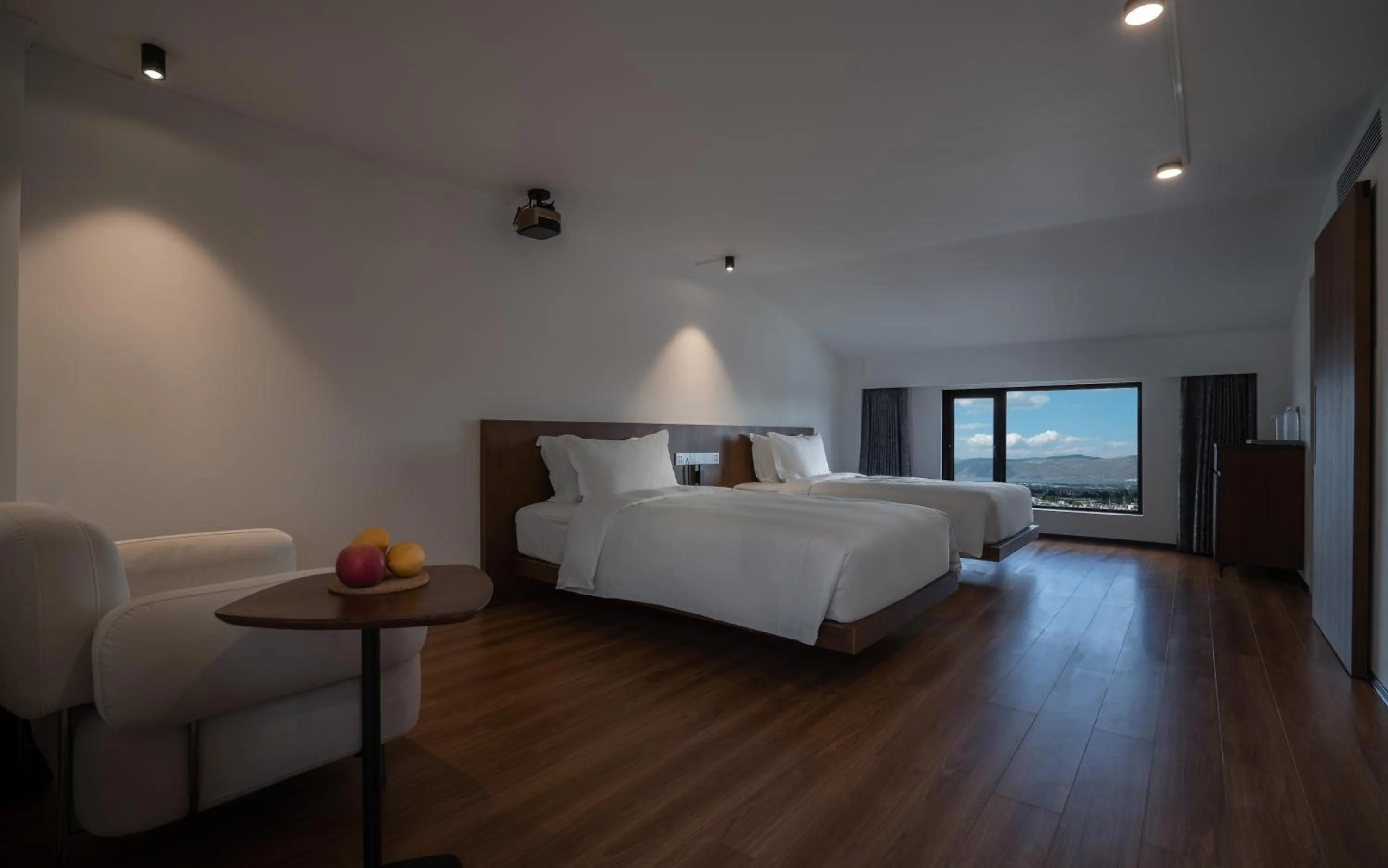 Twin Room in Neo-garden