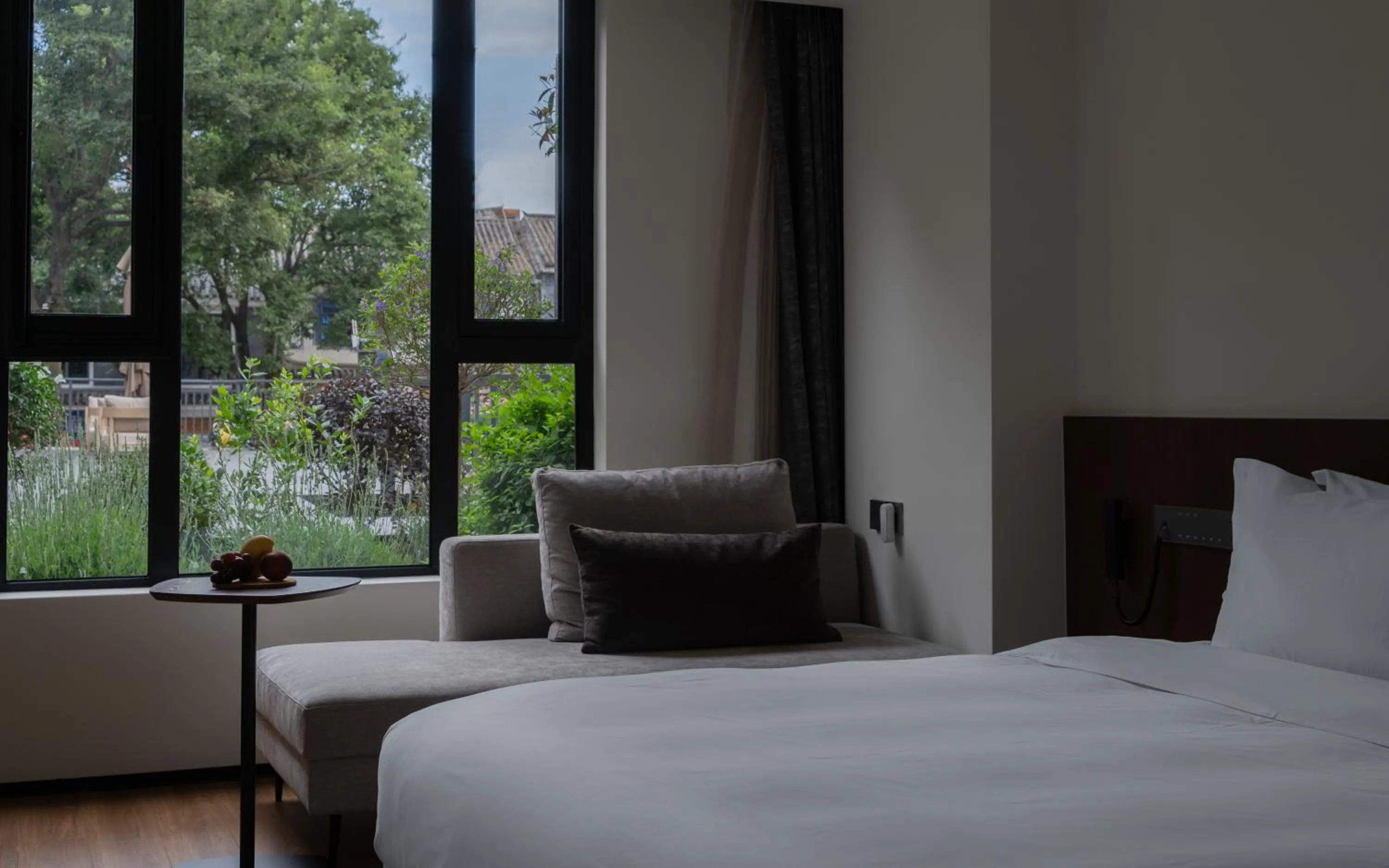 Double Room in Neo-garden