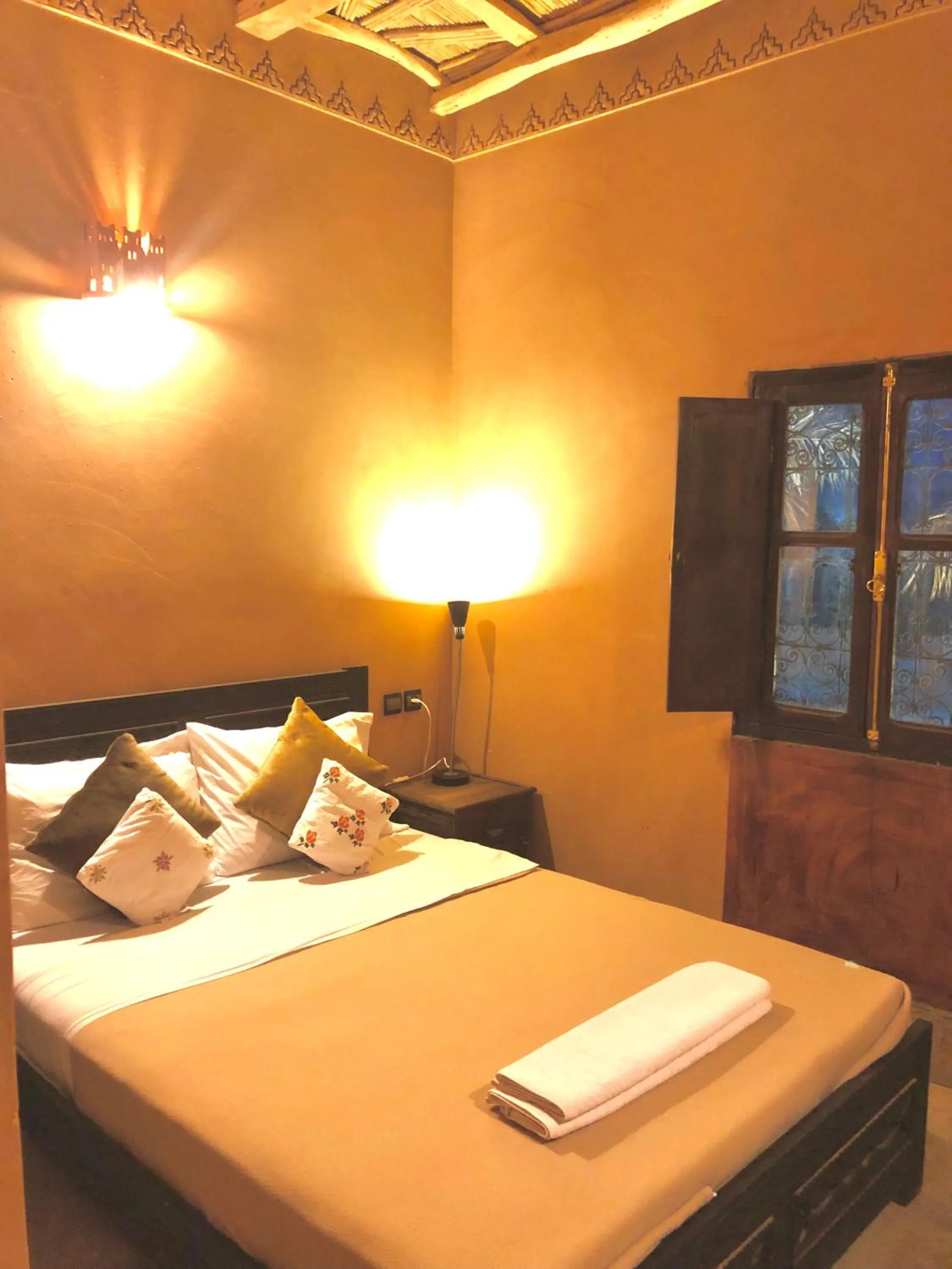 Bed in Kasbah Ennakb