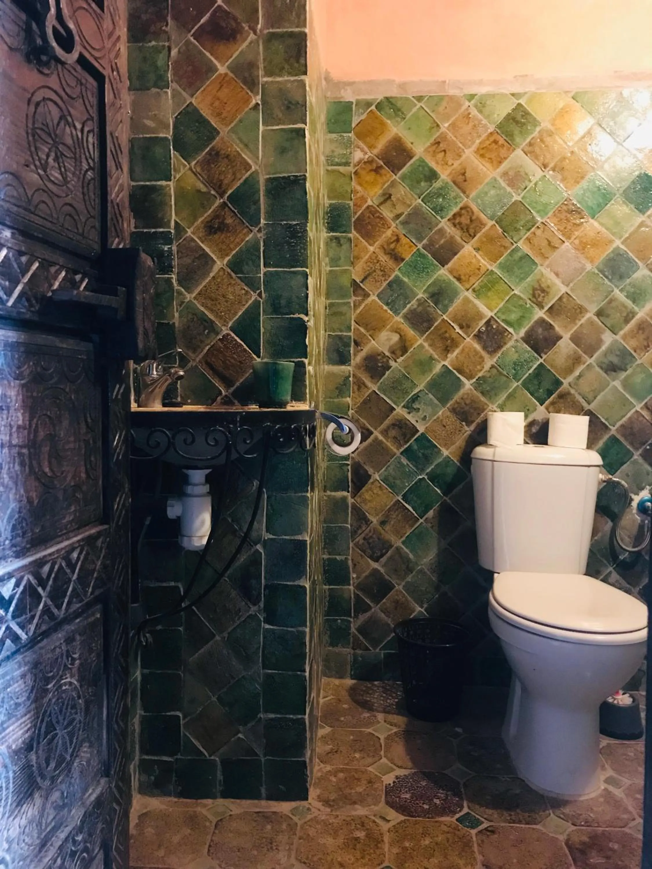 Bathroom in Kasbah Ennakb
