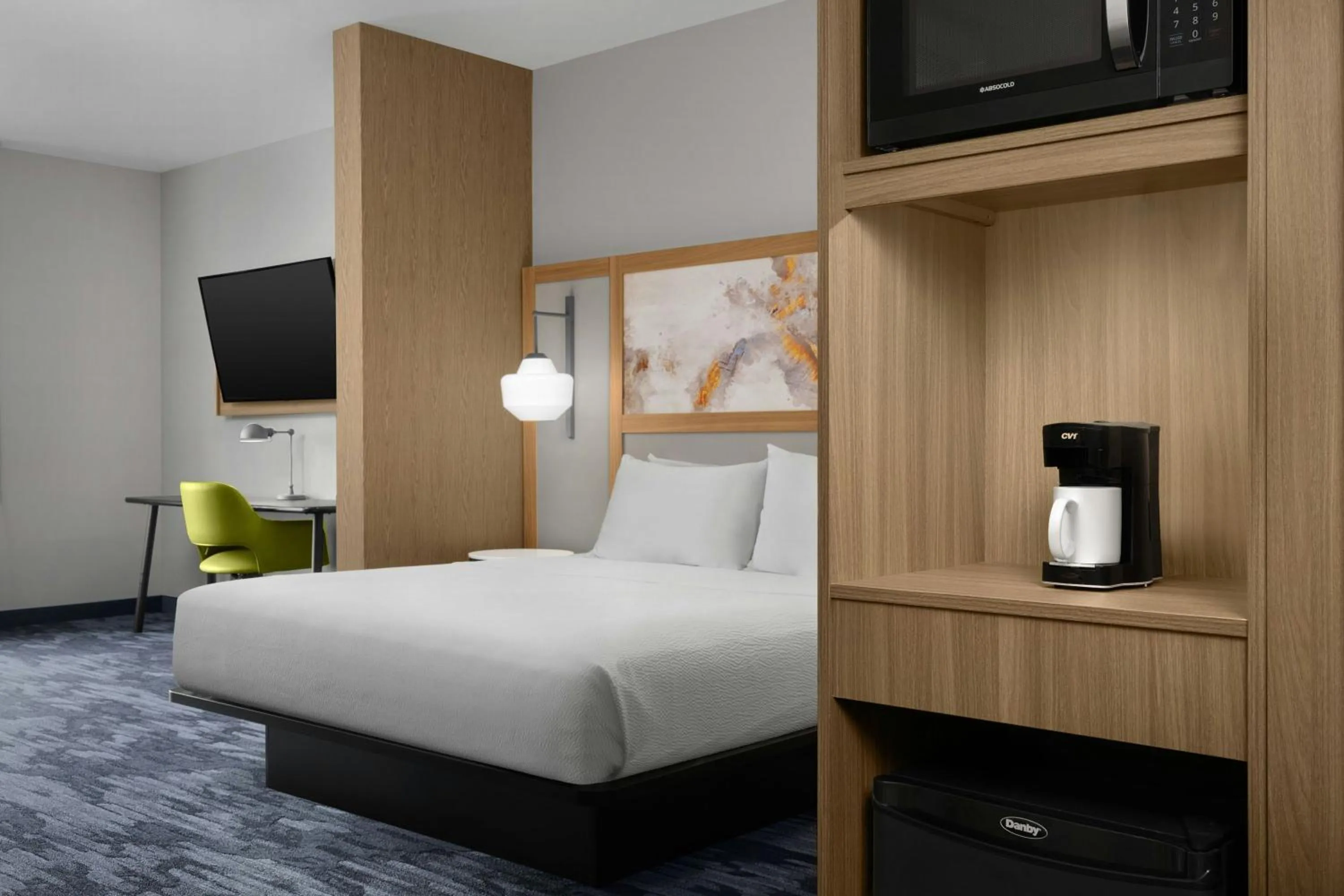 Photo of the whole room, Bed in Fairfield by Marriott Inn & Suites Sikeston