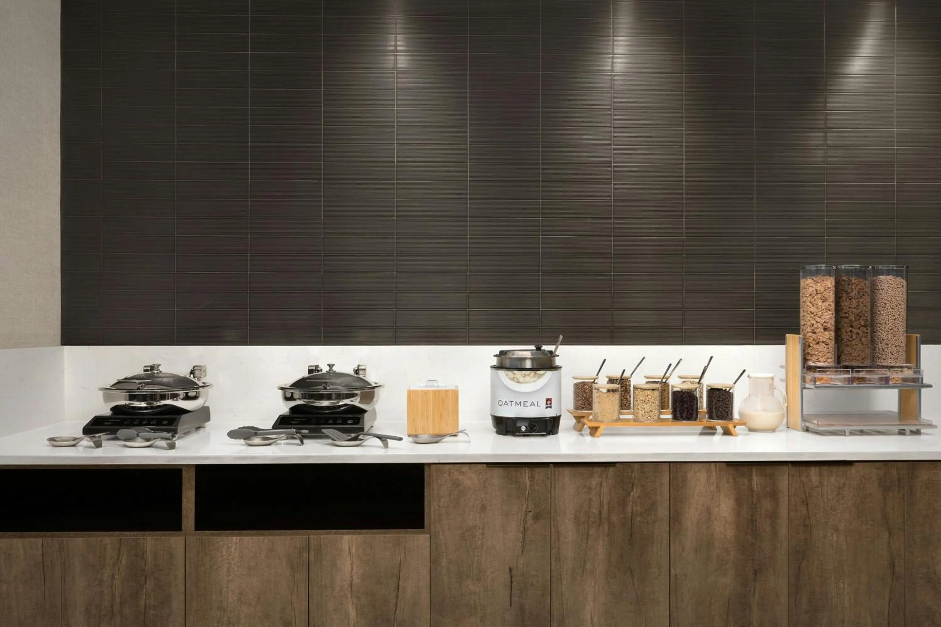 Breakfast in Fairfield by Marriott Inn & Suites Sikeston