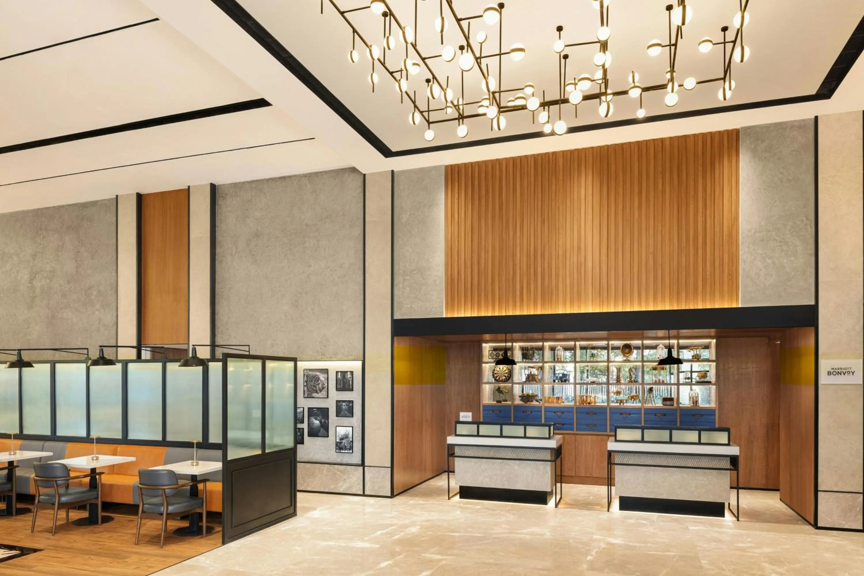 Lobby or reception in Four Points by Sheraton Nashik