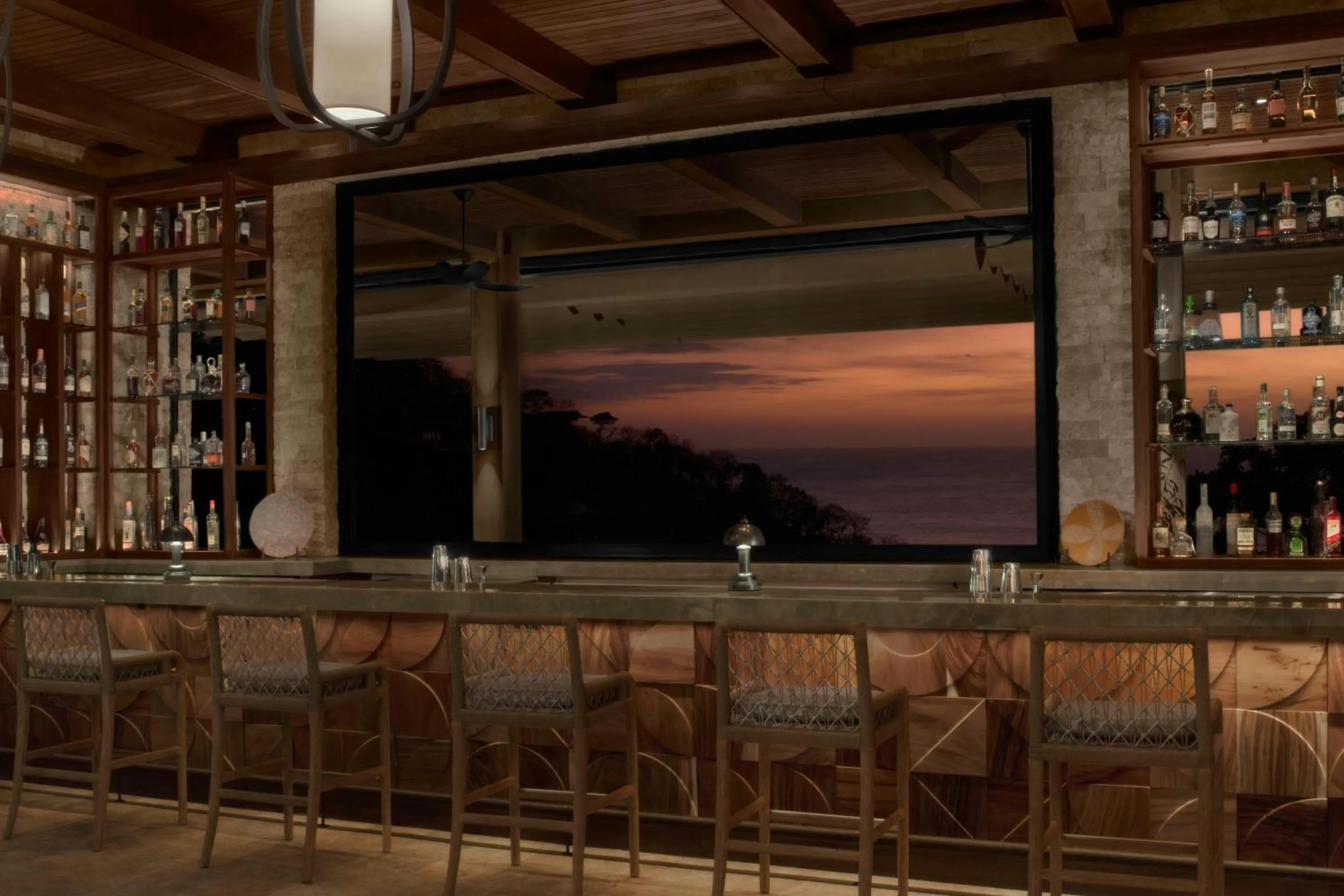 Lounge or bar in Nekajui Peninsula Papagayo, a Ritz-Carlton Reserve