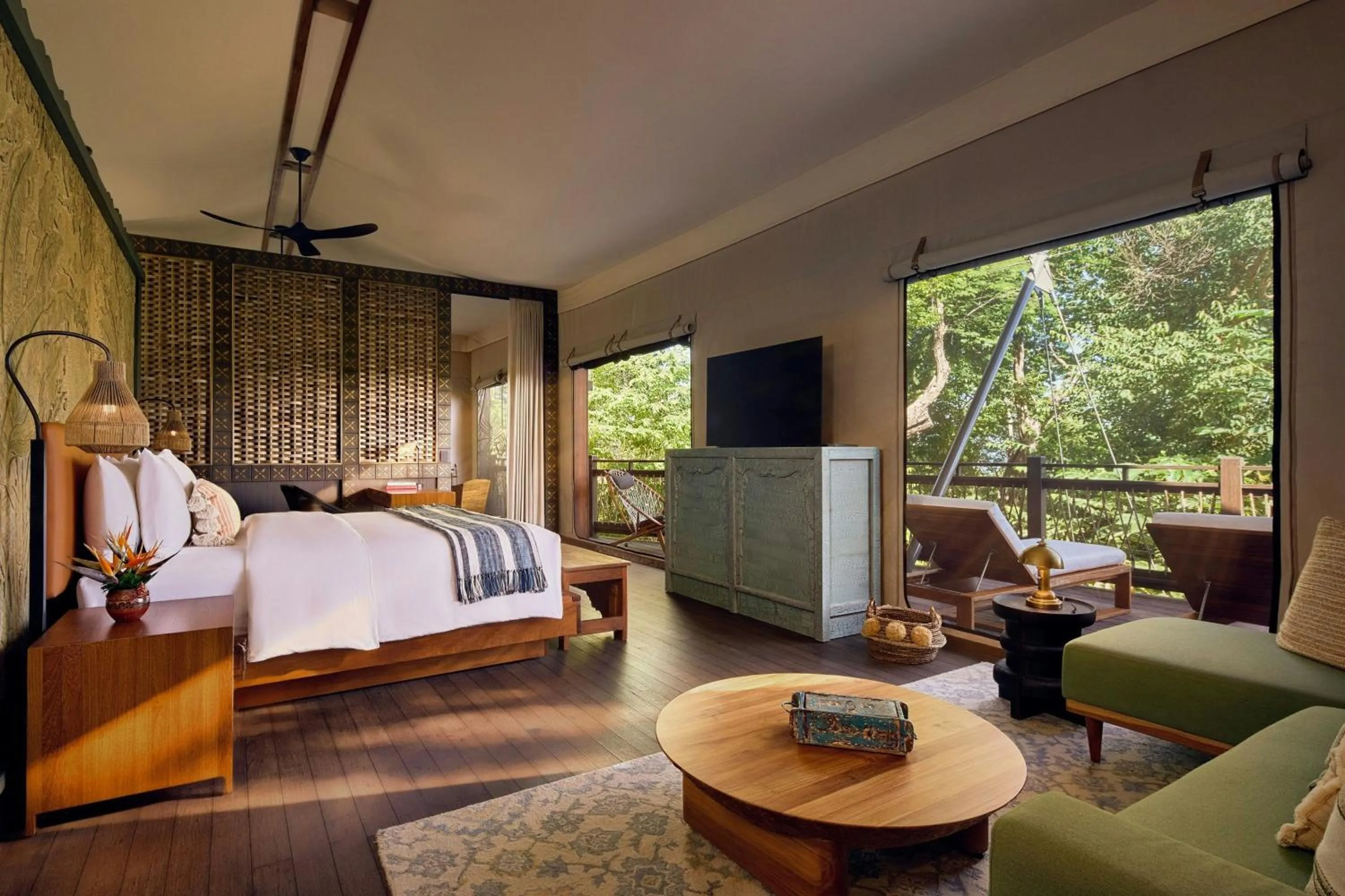 Bedroom, Bed in Nekajui Peninsula Papagayo, a Ritz-Carlton Reserve