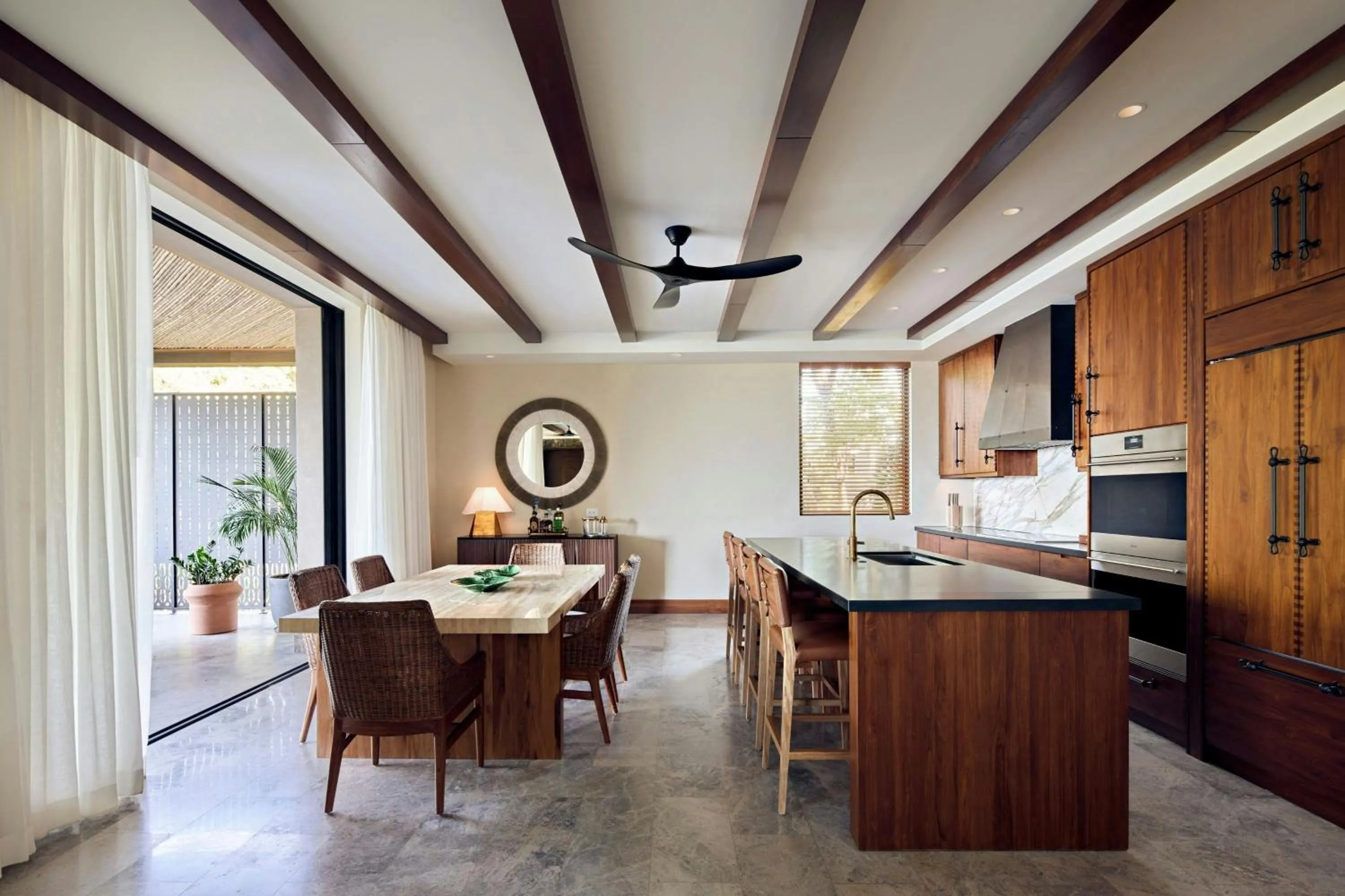 Kitchen or kitchenette in Nekajui Peninsula Papagayo, a Ritz-Carlton Reserve