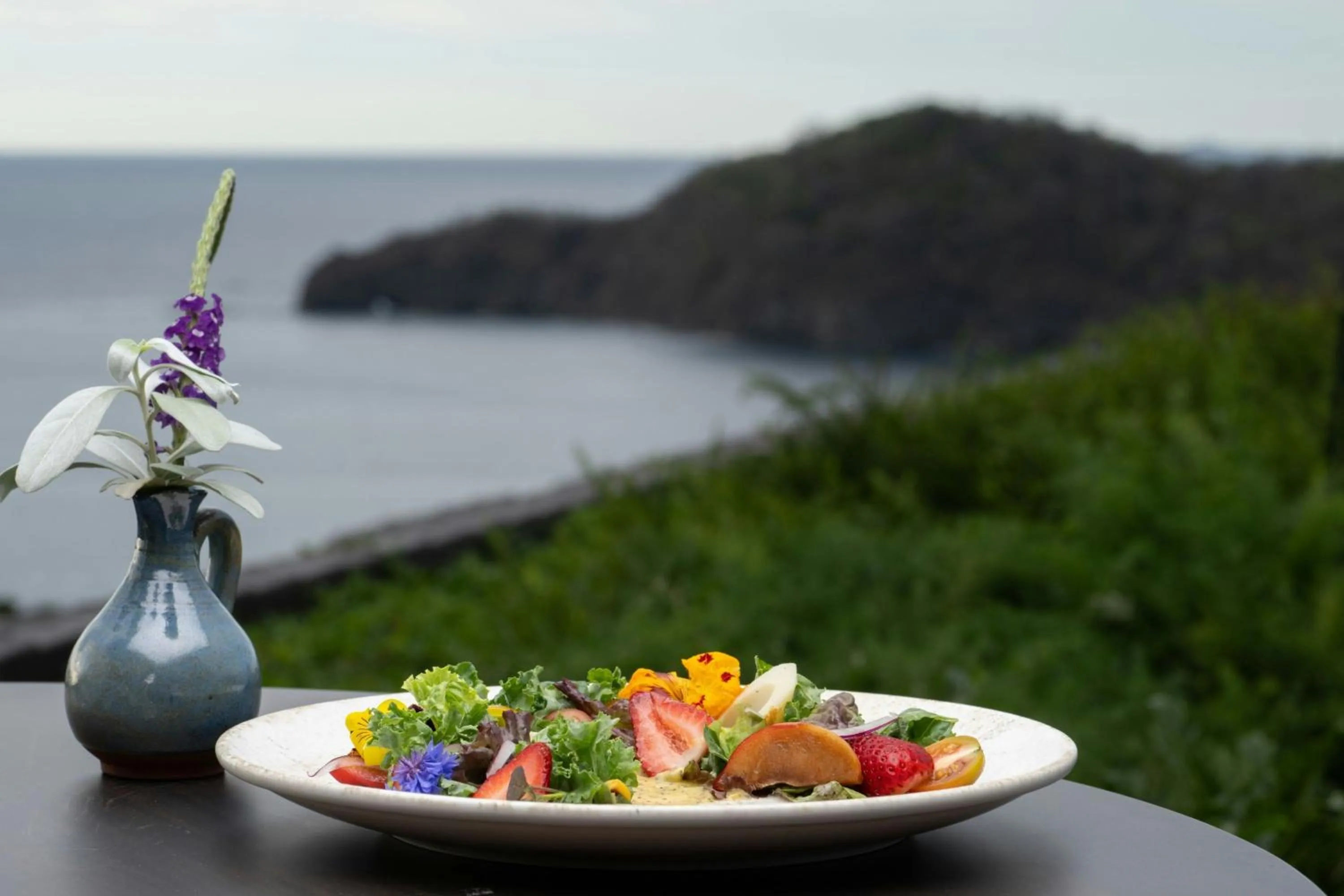 Restaurant/places to eat in Nekajui Peninsula Papagayo, a Ritz-Carlton Reserve