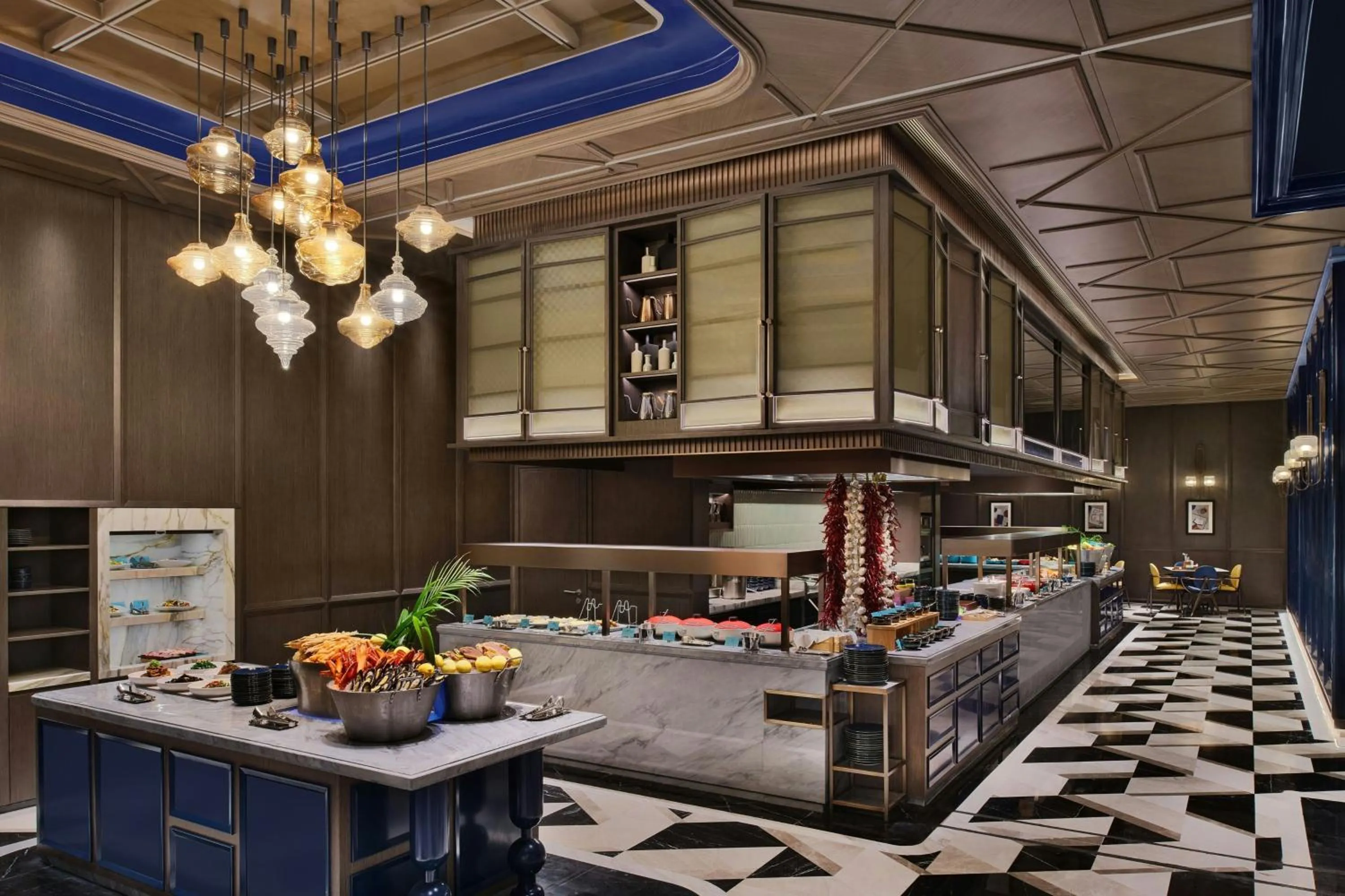 Restaurant/places to eat in Le Meridien Nantong