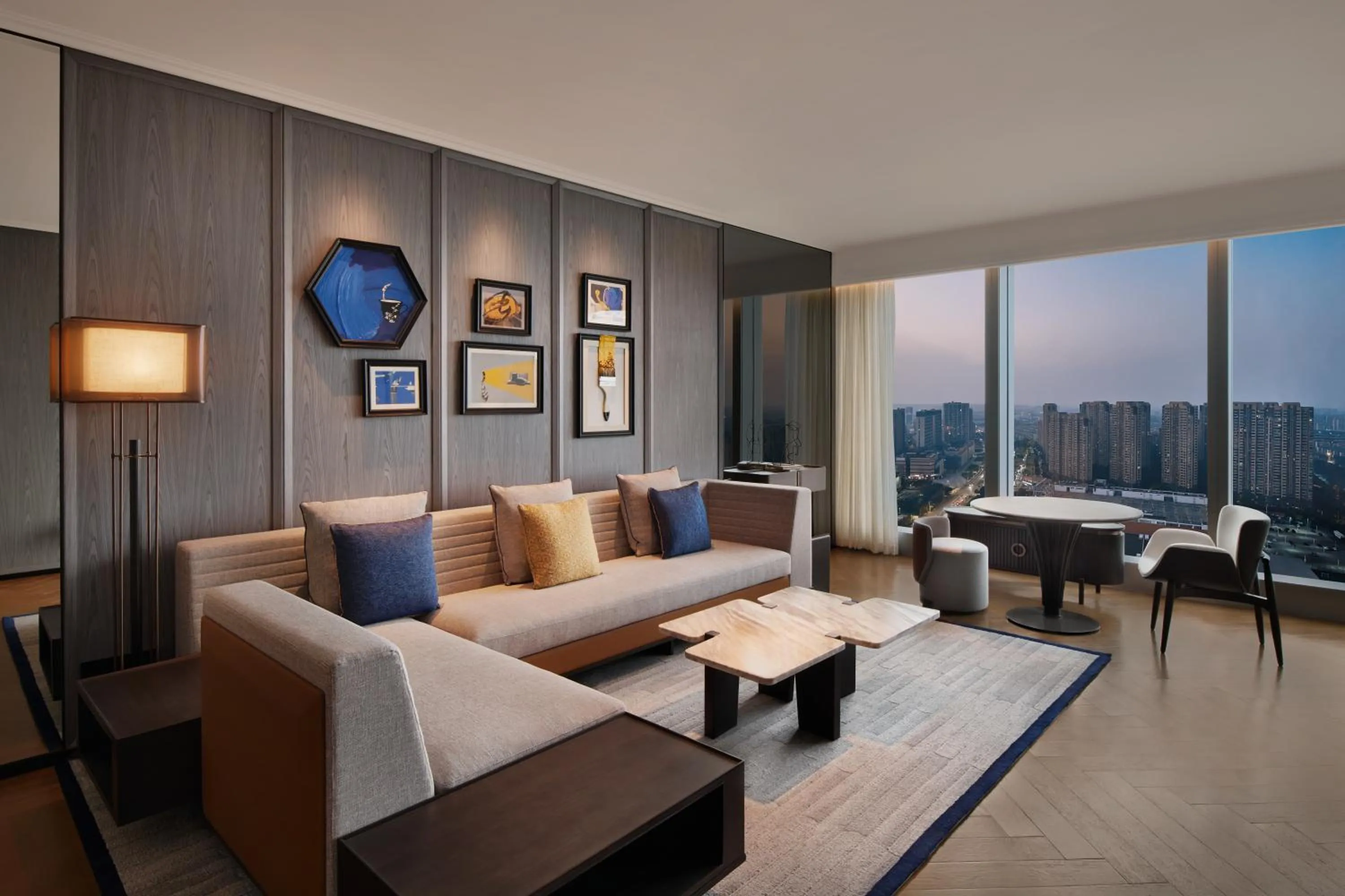 Living room in Le Meridien Nantong