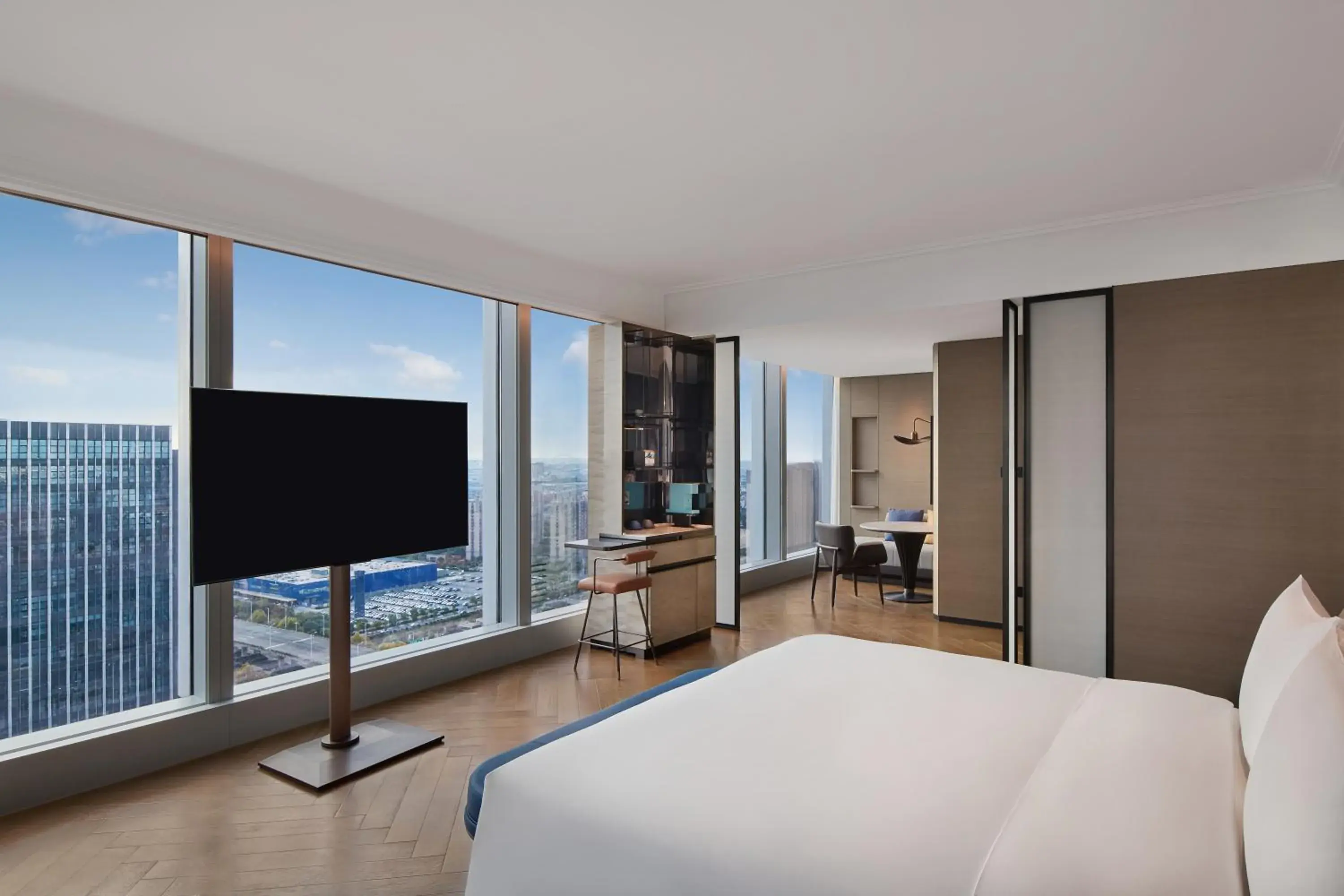 Premium Corner Room with King Bed in Le Meridien Nantong Premium Corner Room with King Bed in Le Meridien Nantong