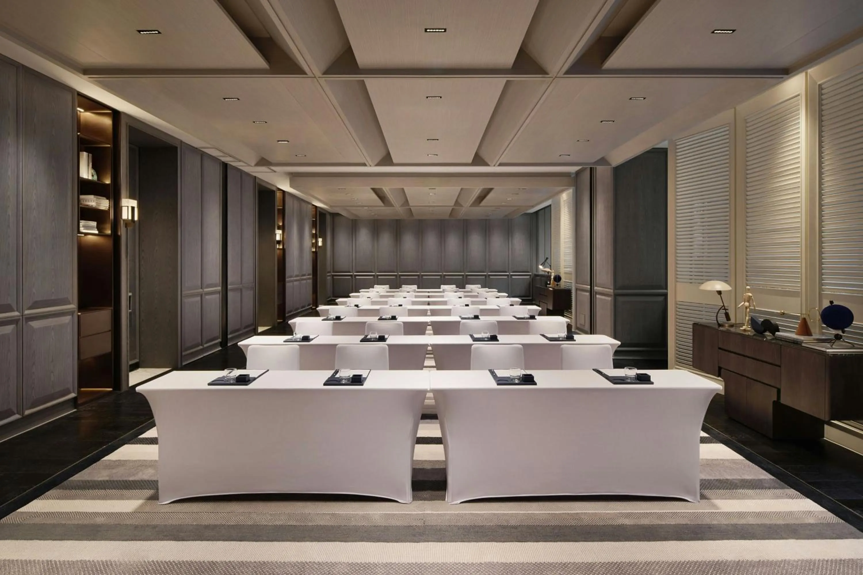 Meeting/conference room in Le Meridien Nantong