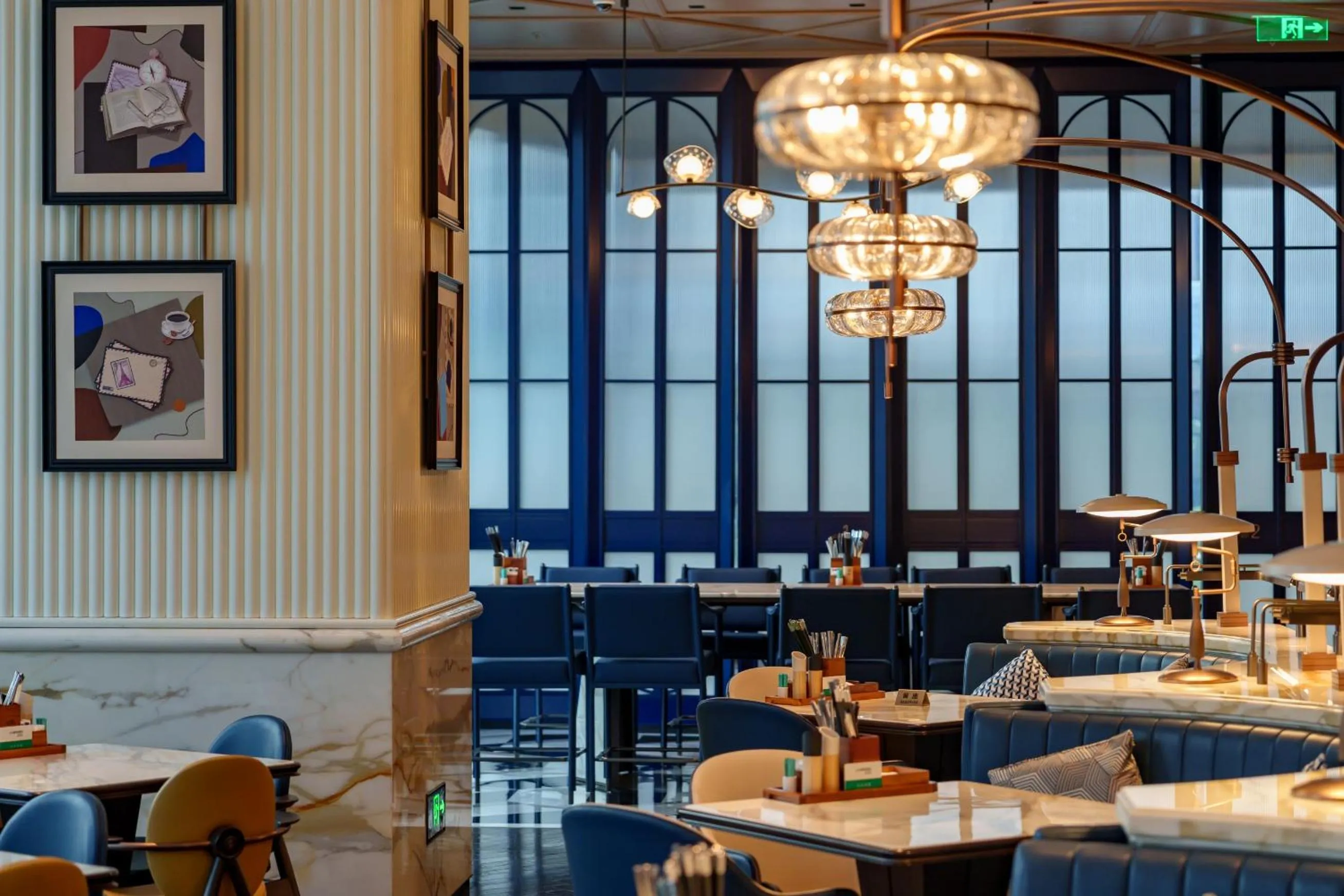 Restaurant/places to eat in Le Meridien Nantong