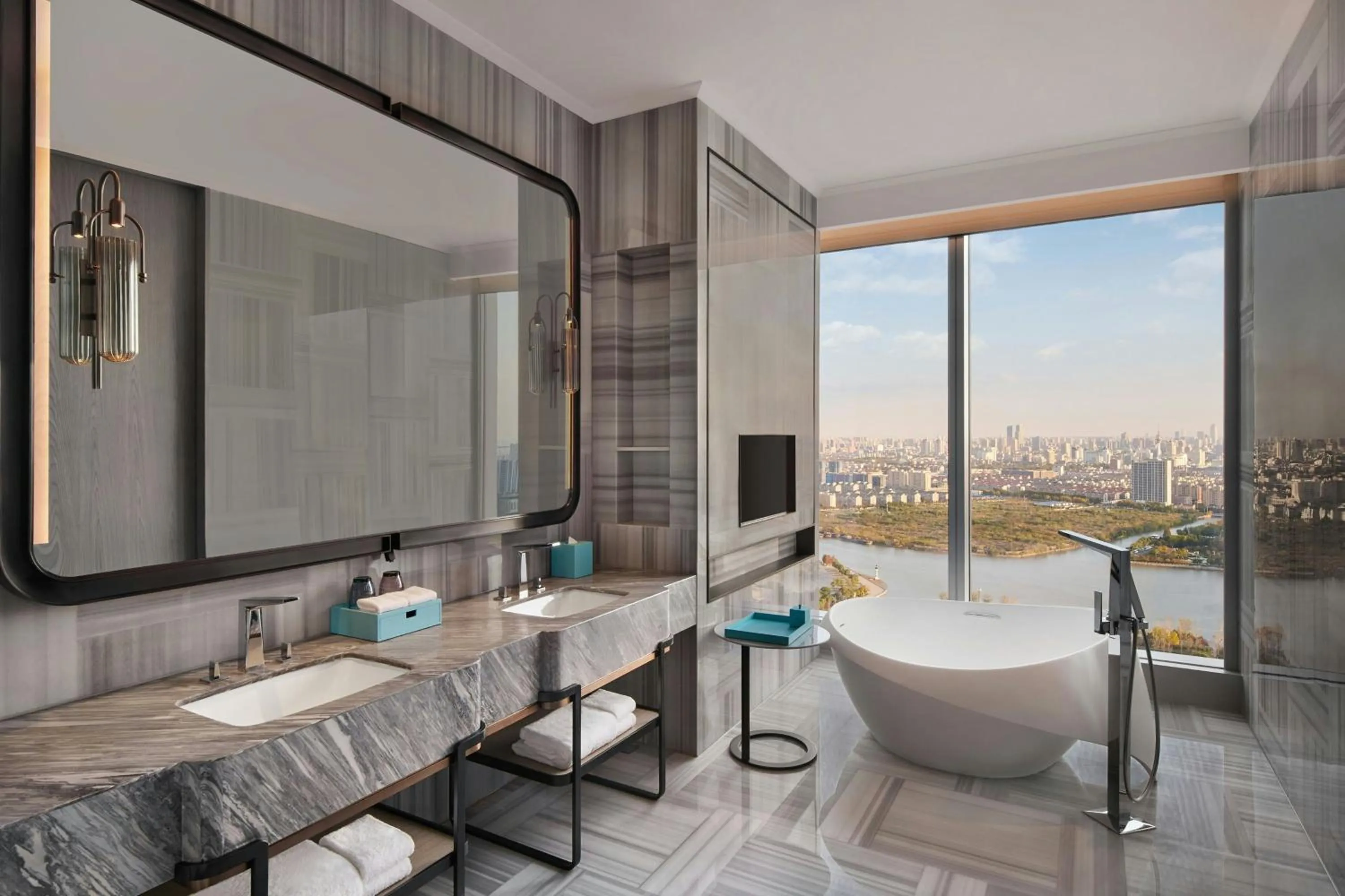 Bathroom in Le Meridien Nantong