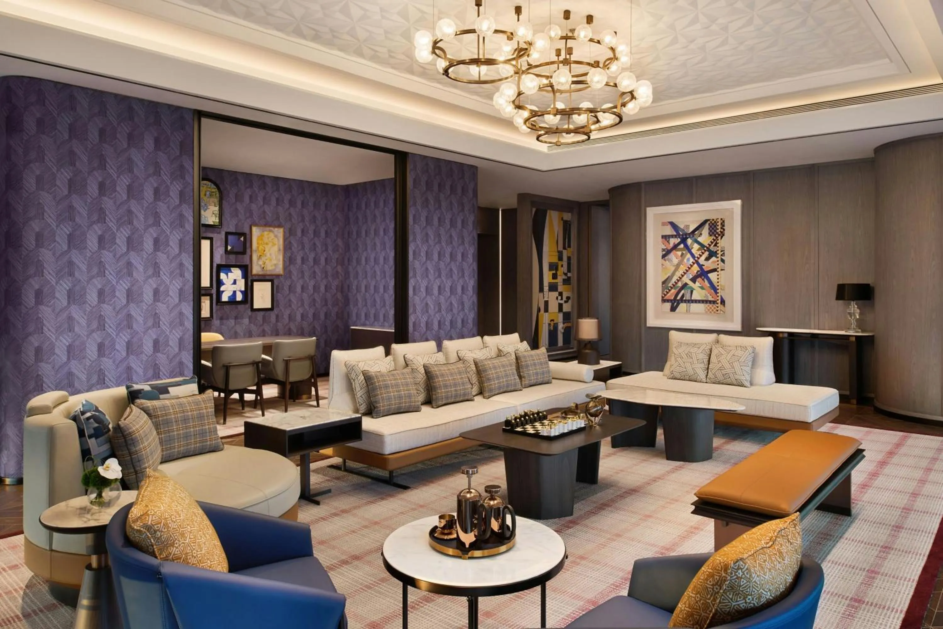 Bedroom in Le Meridien Nantong