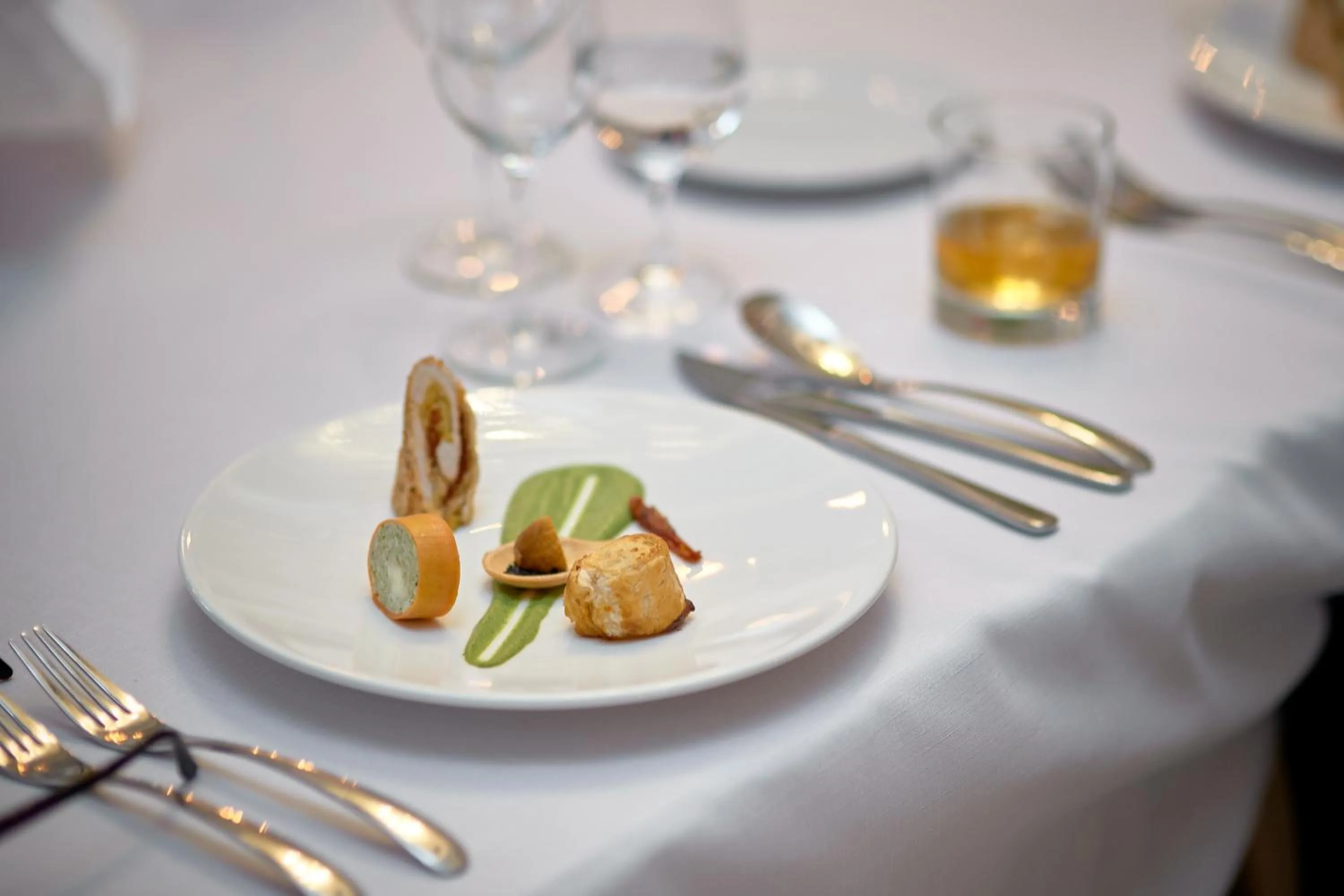 Restaurant/places to eat in Evita Hotel & SPA