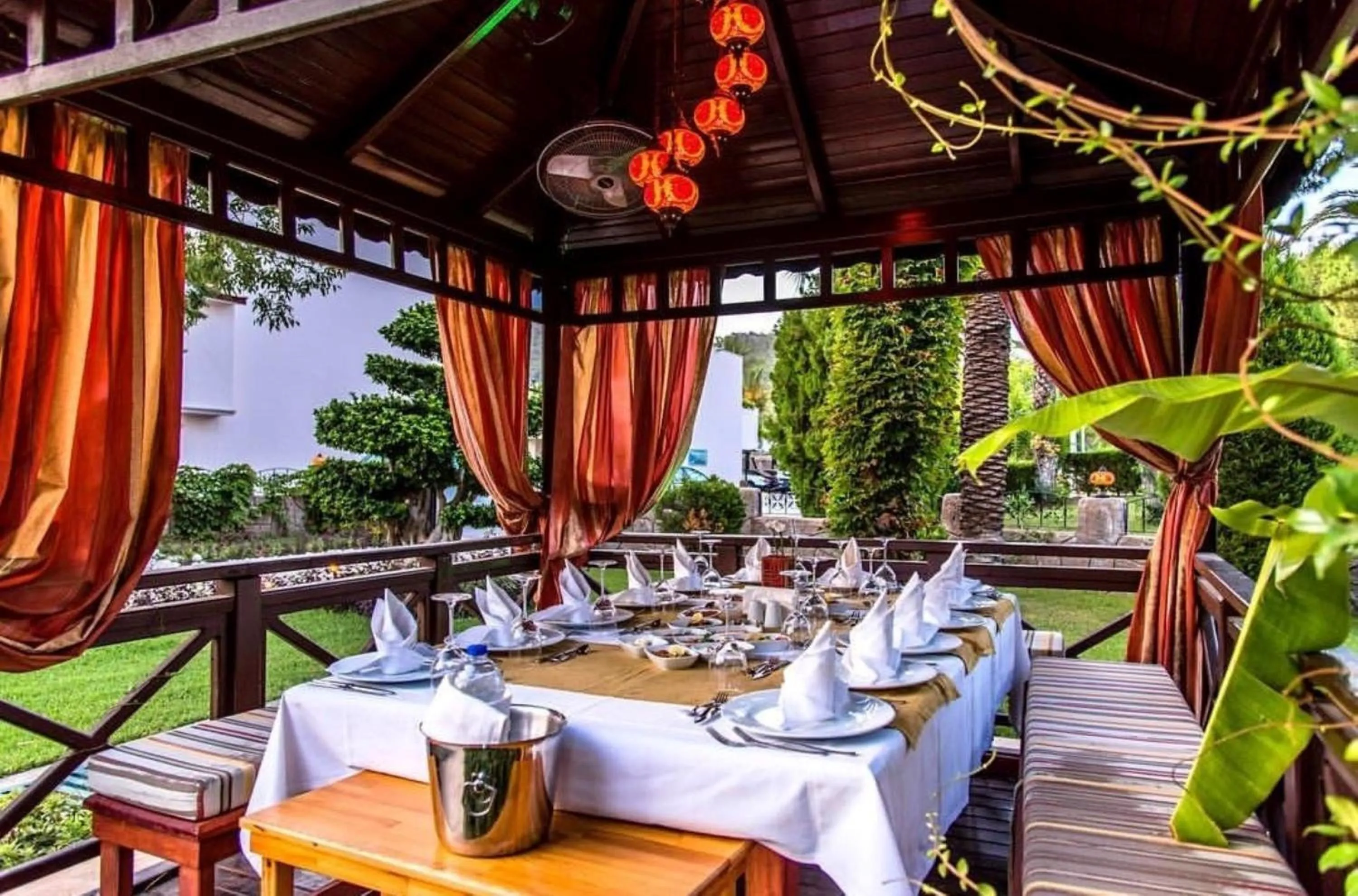 Food close-up in Dobedan World Palace Hotel ''Ex Brand Alva Donna World Palace ''