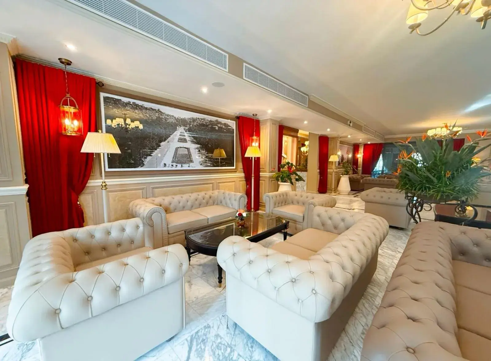 Property building in Hôtel Colbert Palace Property building in Hôtel Colbert Palace