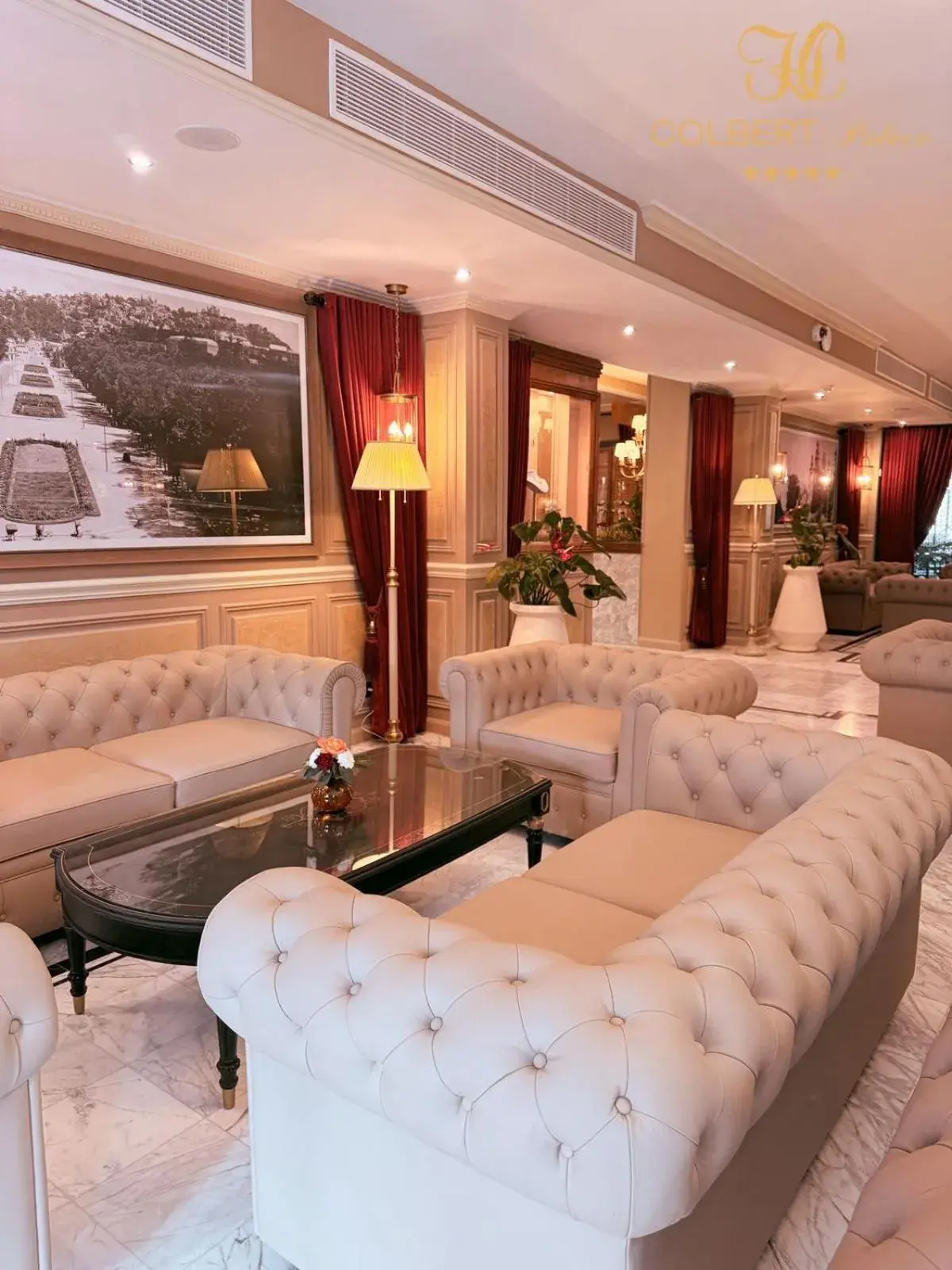 Property building in Hôtel Colbert Palace Property building in Hôtel Colbert Palace