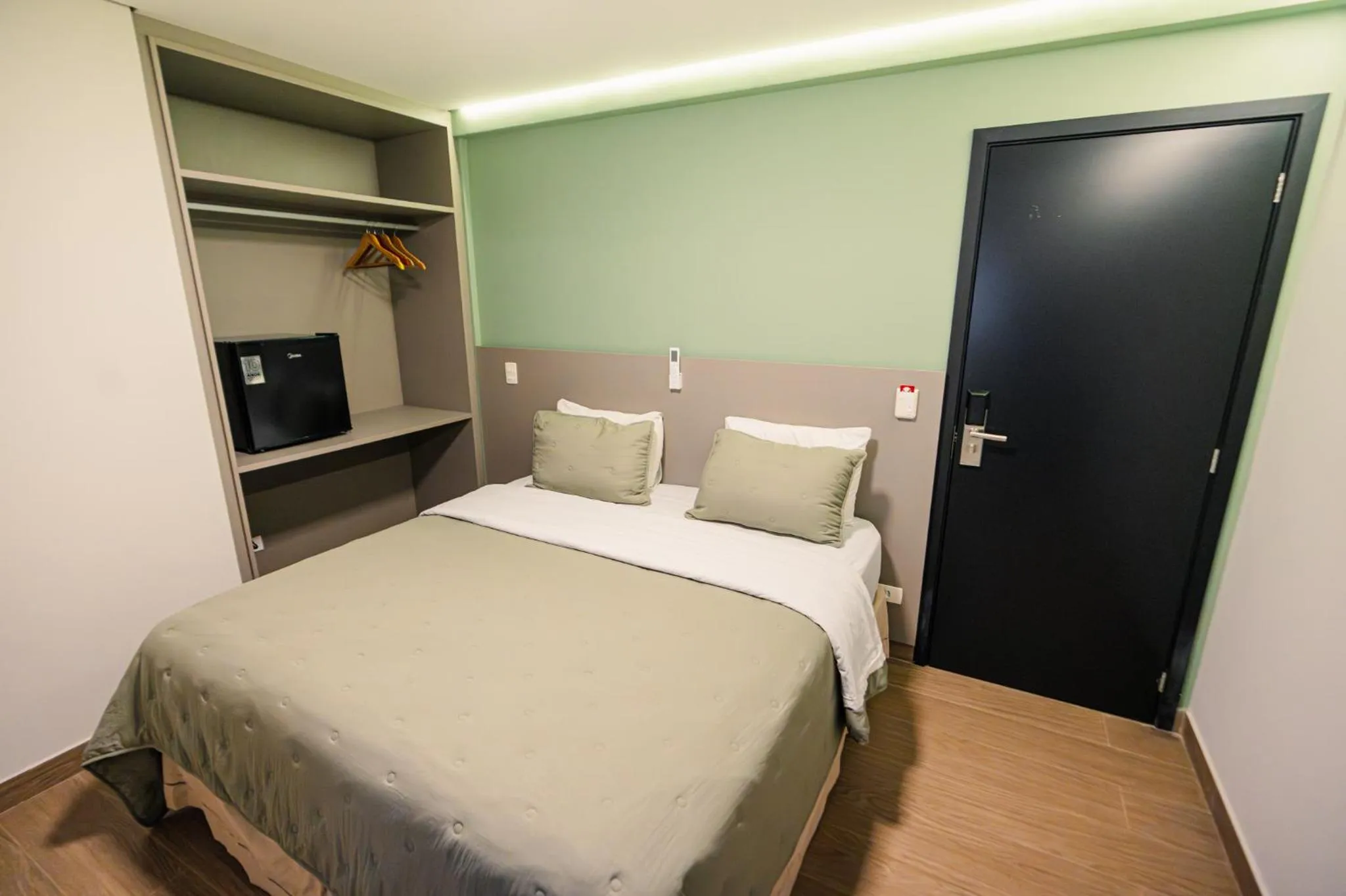 Bed in Hotel Oly Plaza