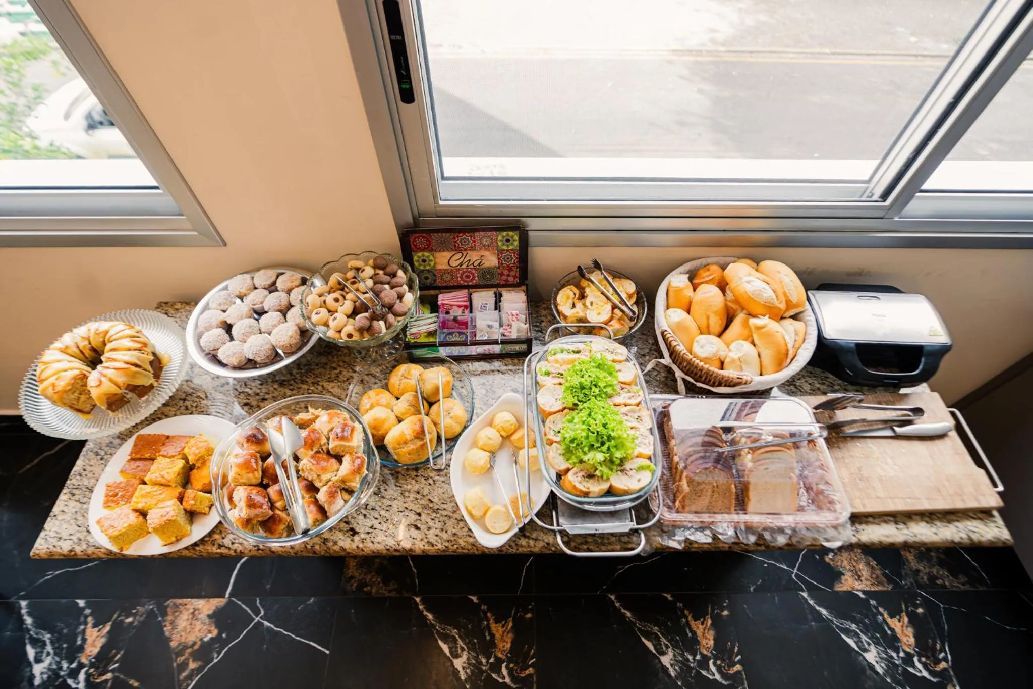 Breakfast in Hotel Oly Plaza