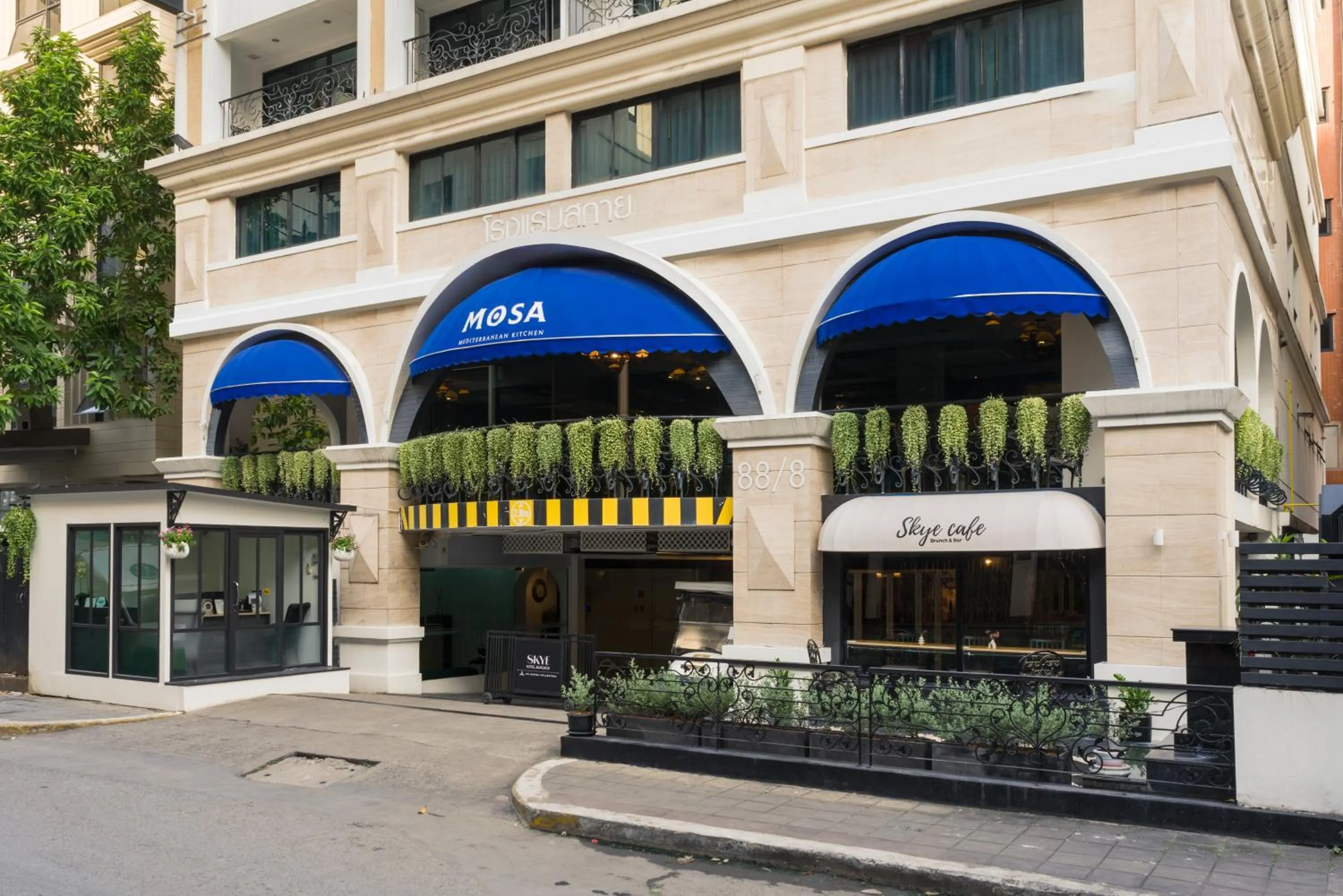 Property building in Skye Hotel Bangkok