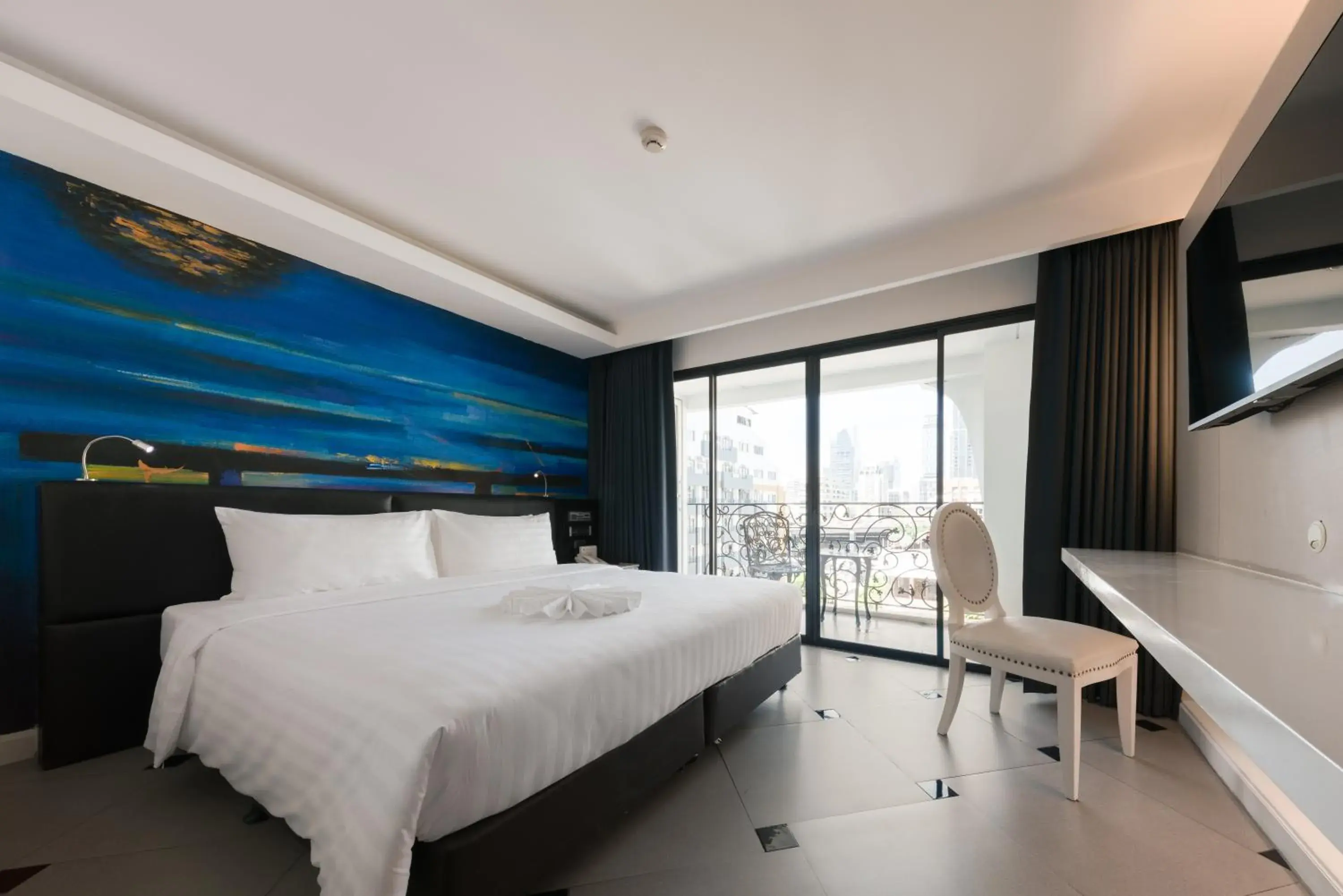 Bedroom, Bed in Skye Hotel Bangkok Bedroom, Bed in Skye Hotel Bangkok