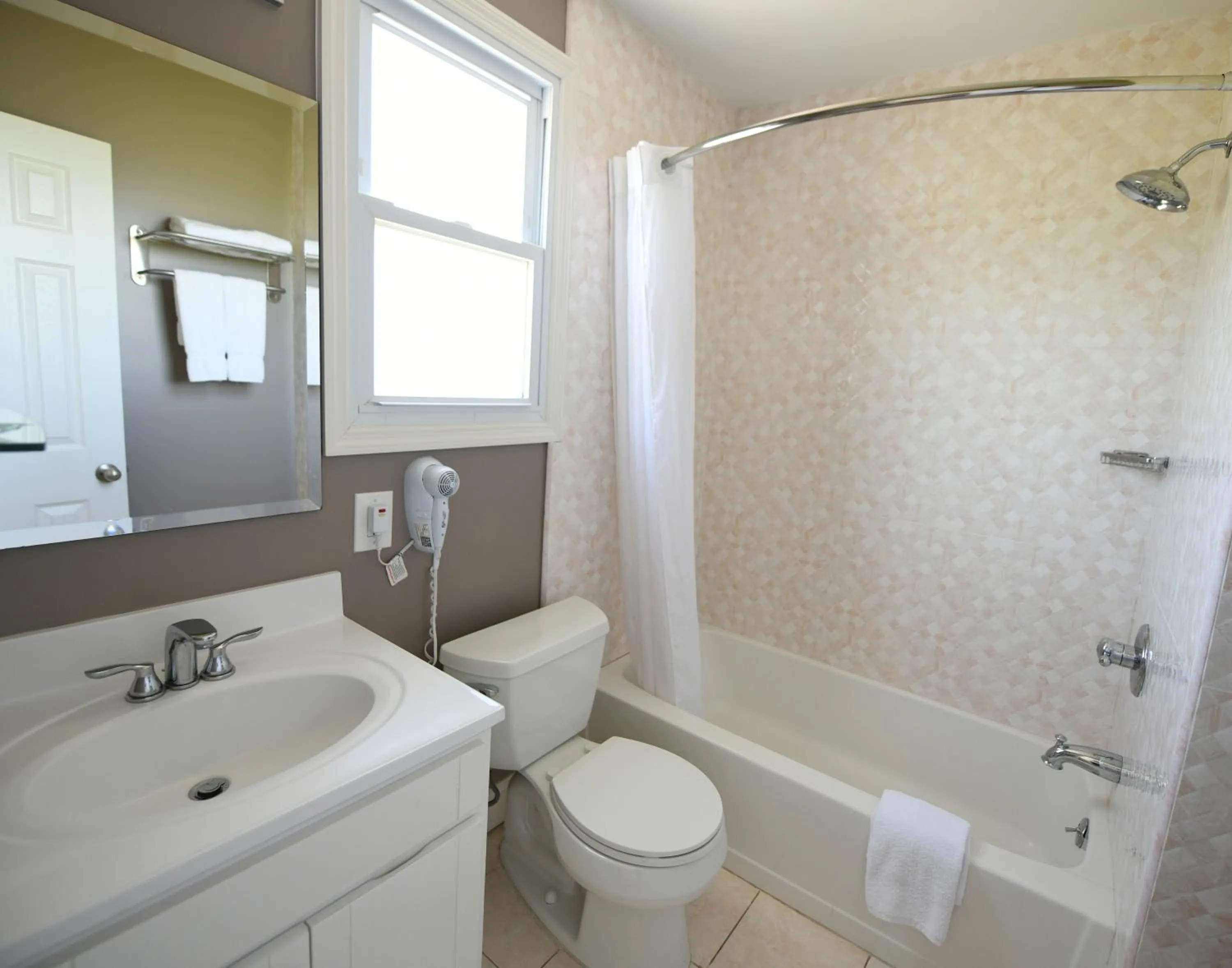 Bathroom in Bayview Resort