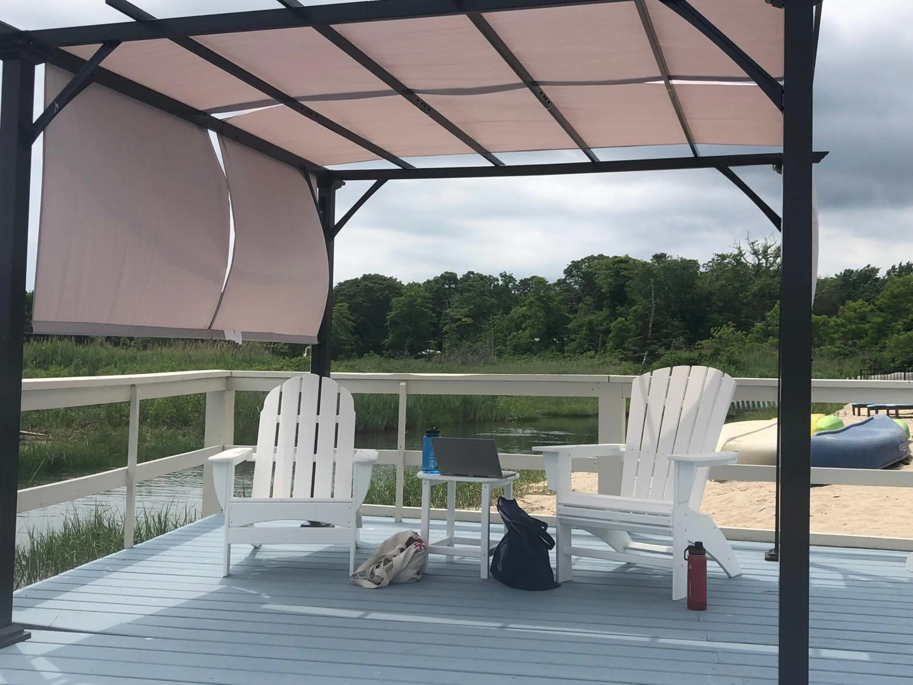 Lounge or bar in Bayview Resort