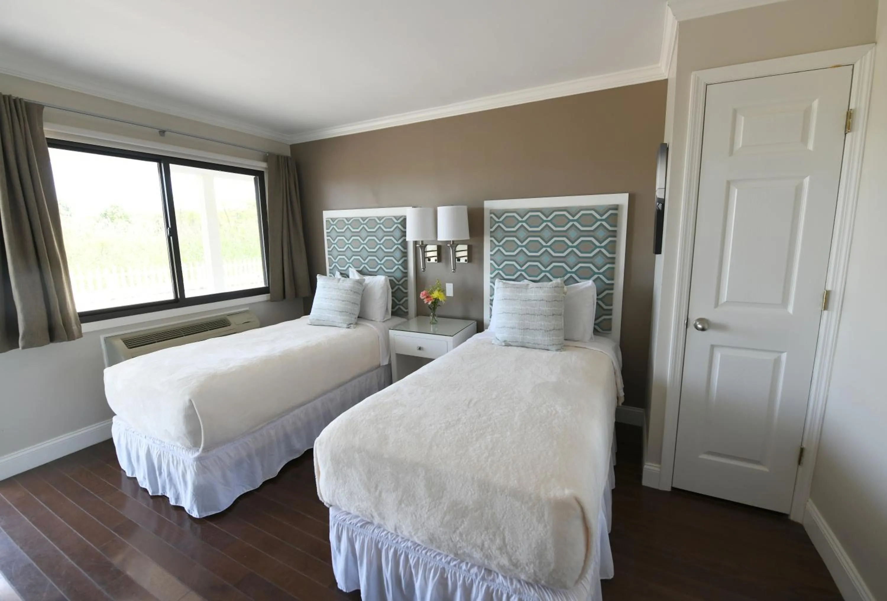 Bed in Bayview Resort