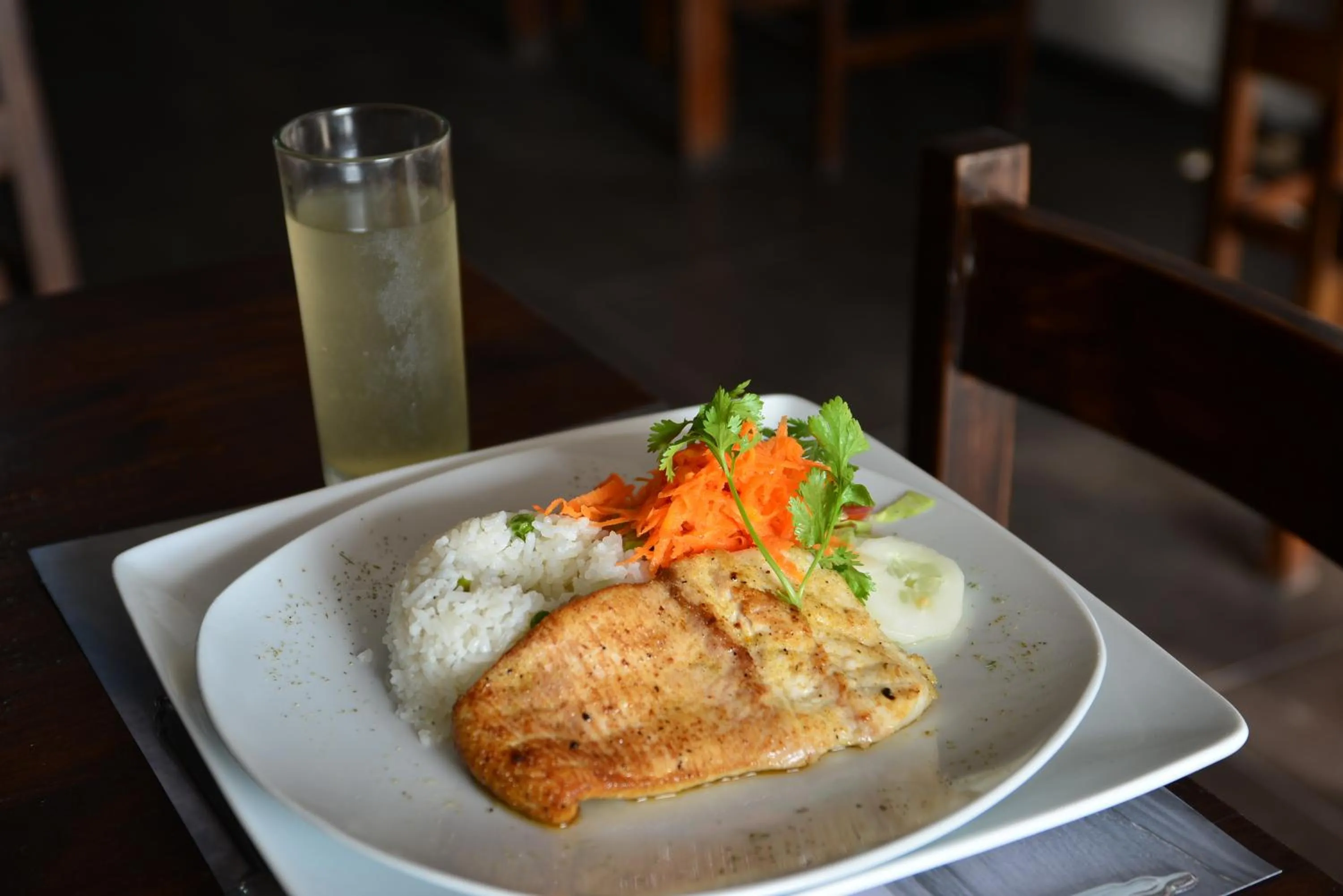 Food and drinks in Qallwa Asia