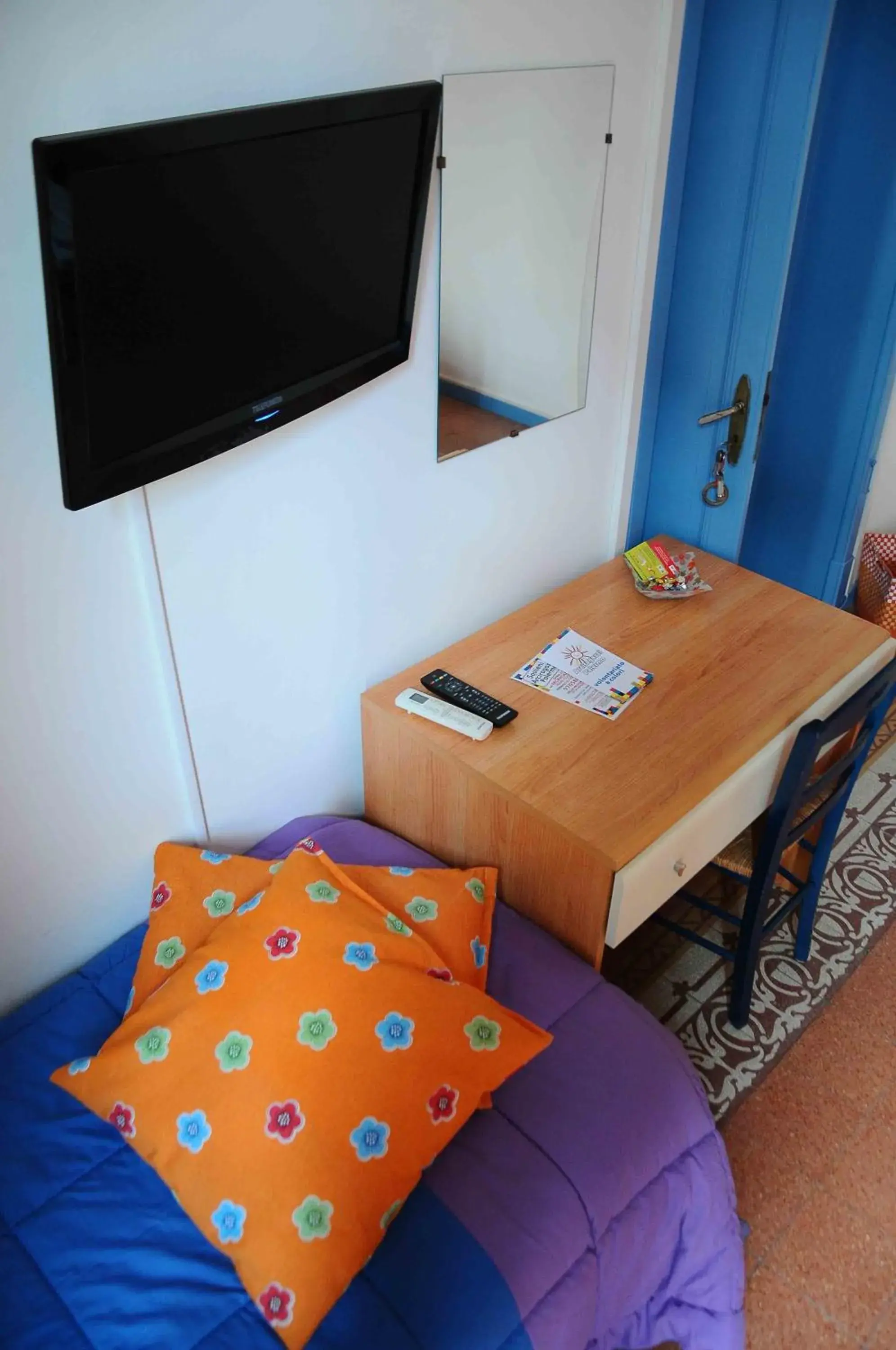 Triple Room in B&B SoleLuna della Solidarietà Triple Room in B&B SoleLuna della Solidarietà