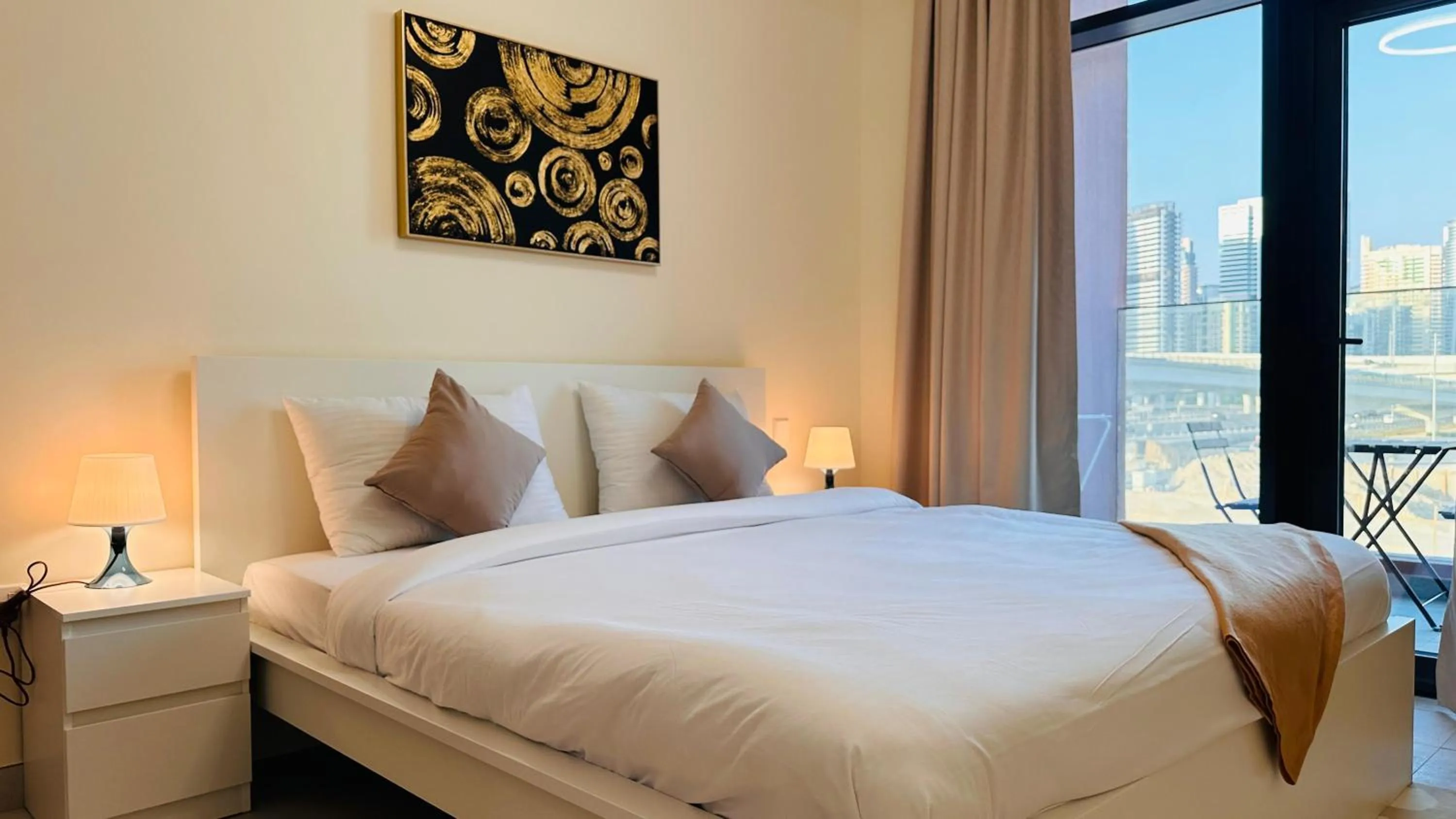 Photo of the whole room, Bed in Sunday Sheikh Zayed Road Concord Tower by Belvilla