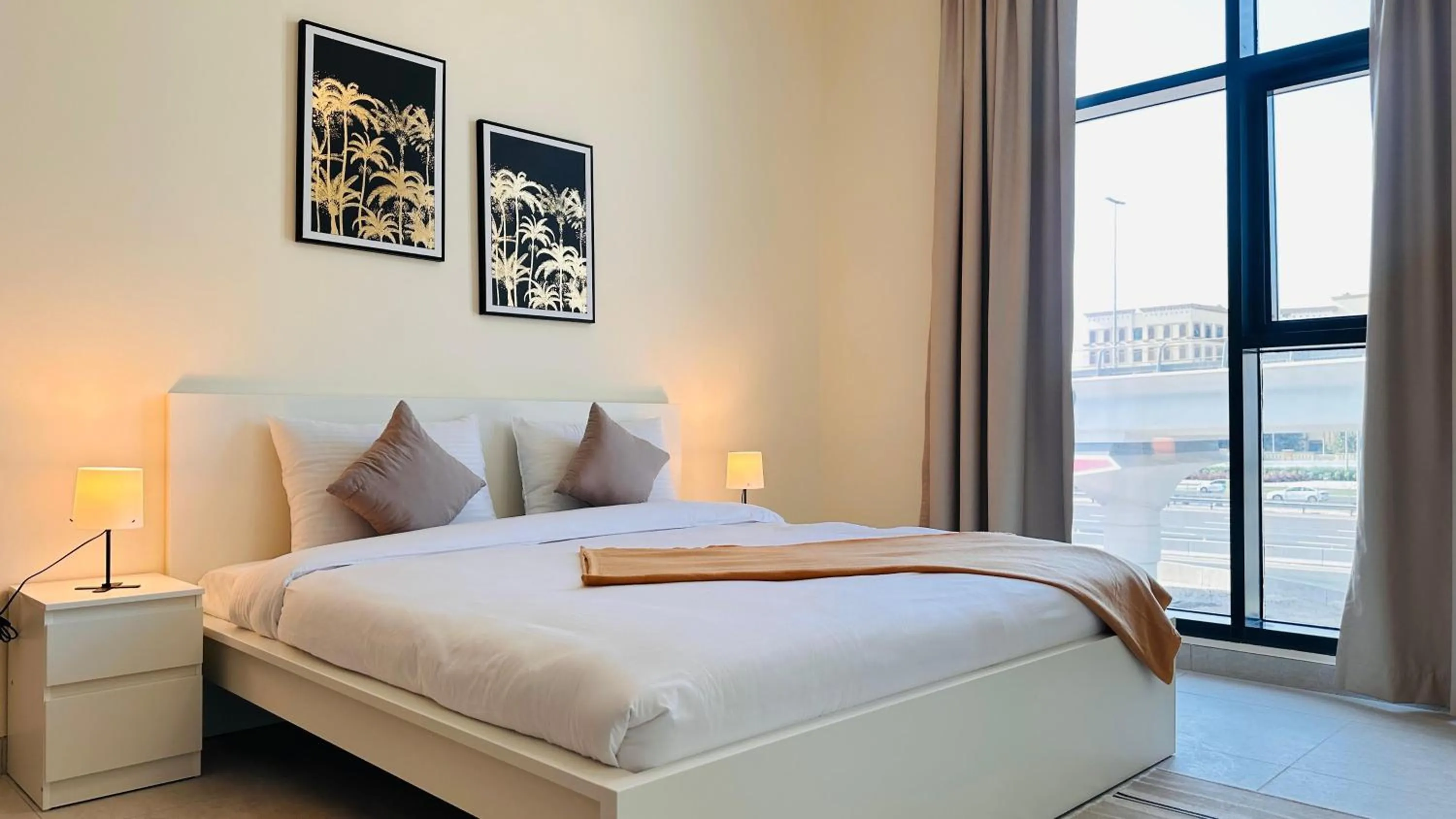 Photo of the whole room, Bed in Sunday Sheikh Zayed Road Concord Tower by Belvilla