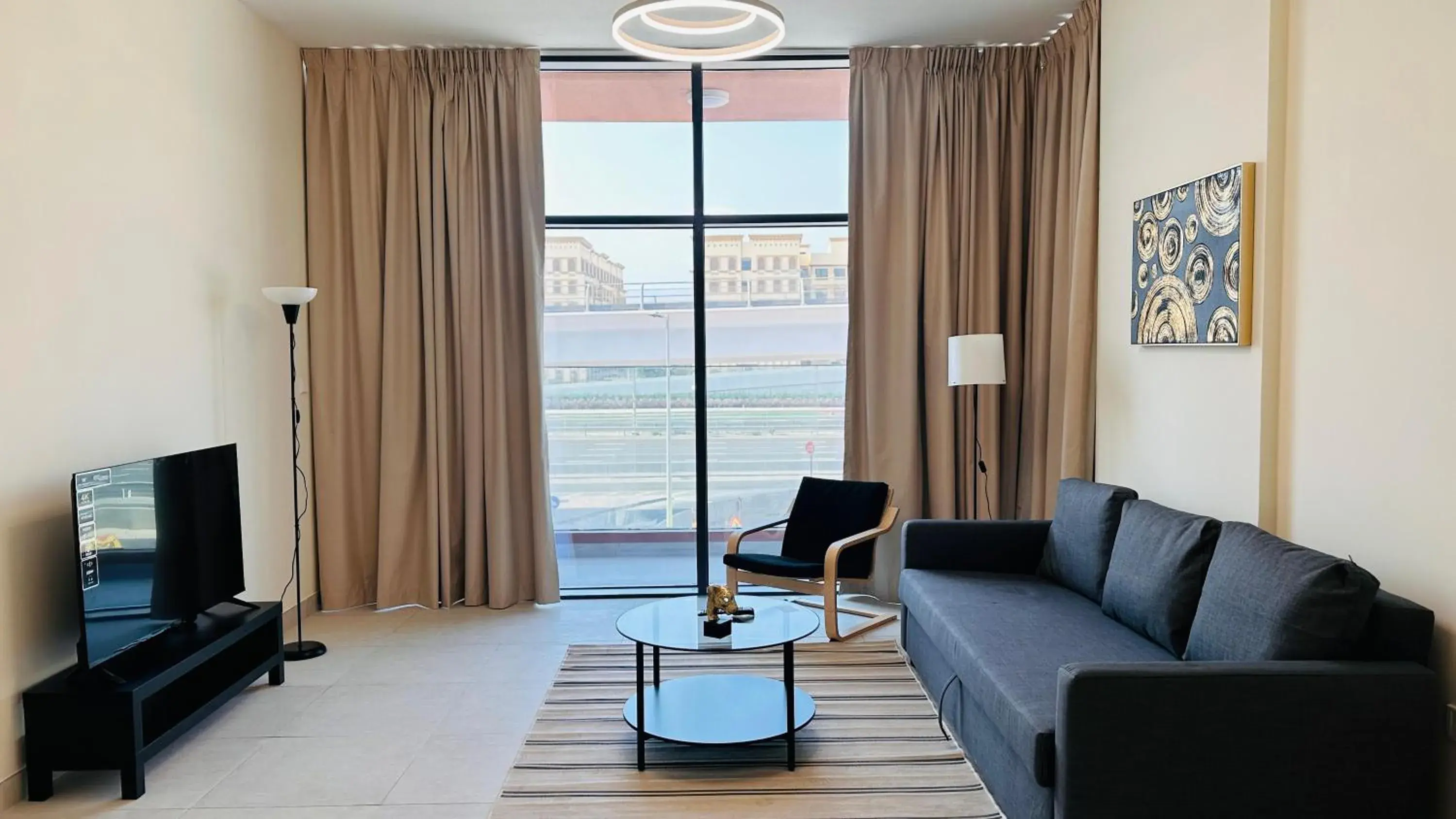 TV and multimedia in Sunday Sheikh Zayed Road Concord Tower by Belvilla TV and multimedia in Sunday Sheikh Zayed Road Concord Tower by Belvilla