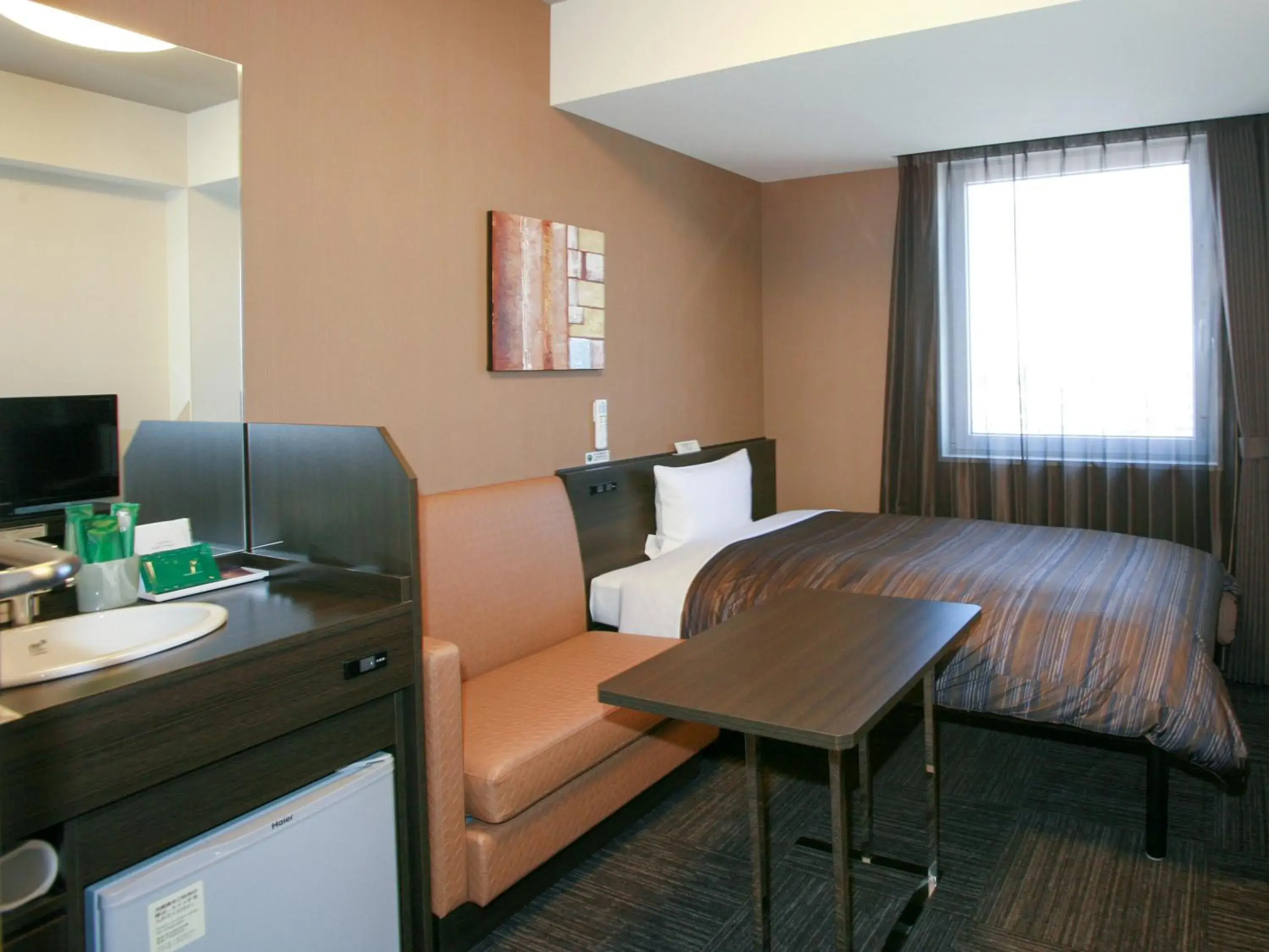 Photo of the whole room in Hotel Route Inn Ishinomaki Chuo Photo of the whole room in Hotel Route Inn Ishinomaki Chuo