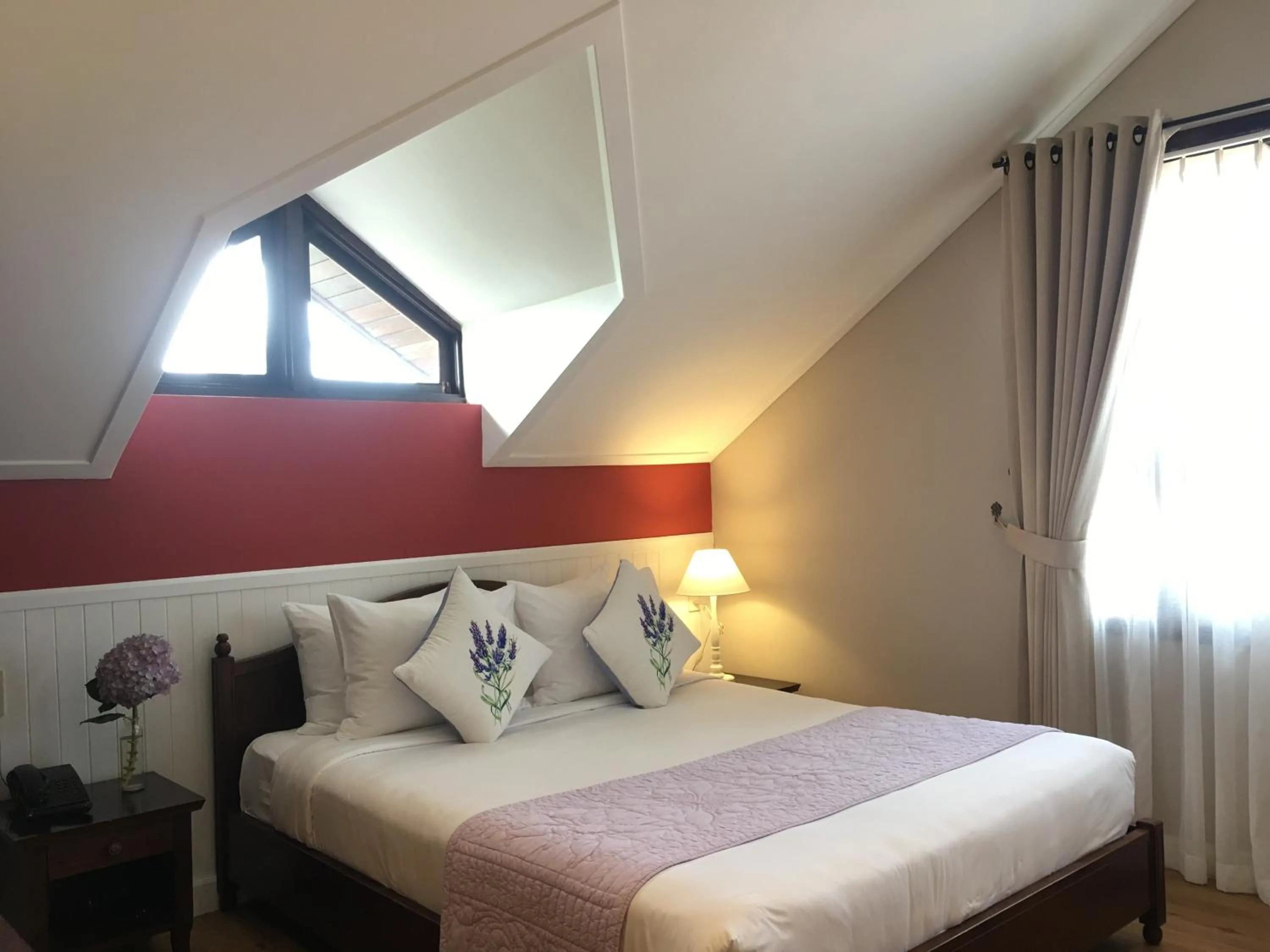 Bed in BICH DAO Boutique - Dalat