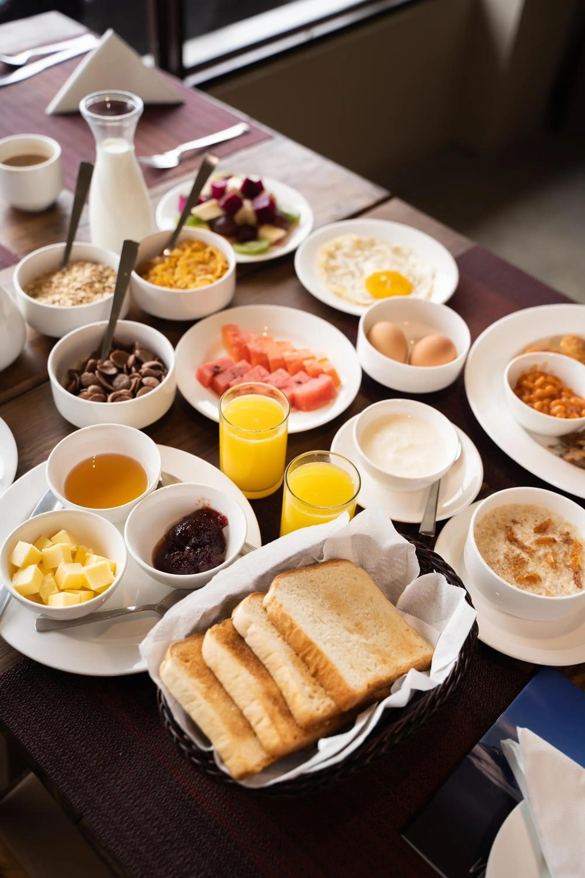 Food and drinks in Nana Mountain Resort Mt Annapurna View