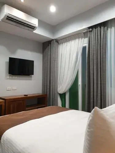 Leez Inn Makati Leez Inn Makati